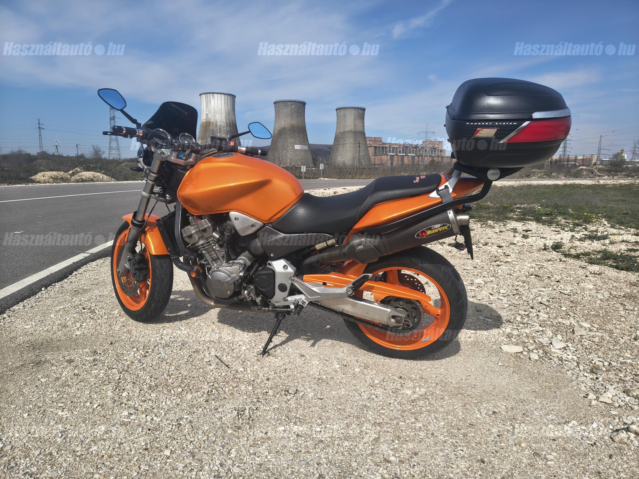 HONDA CB 900 F (HORNET) 2002/8 - 1