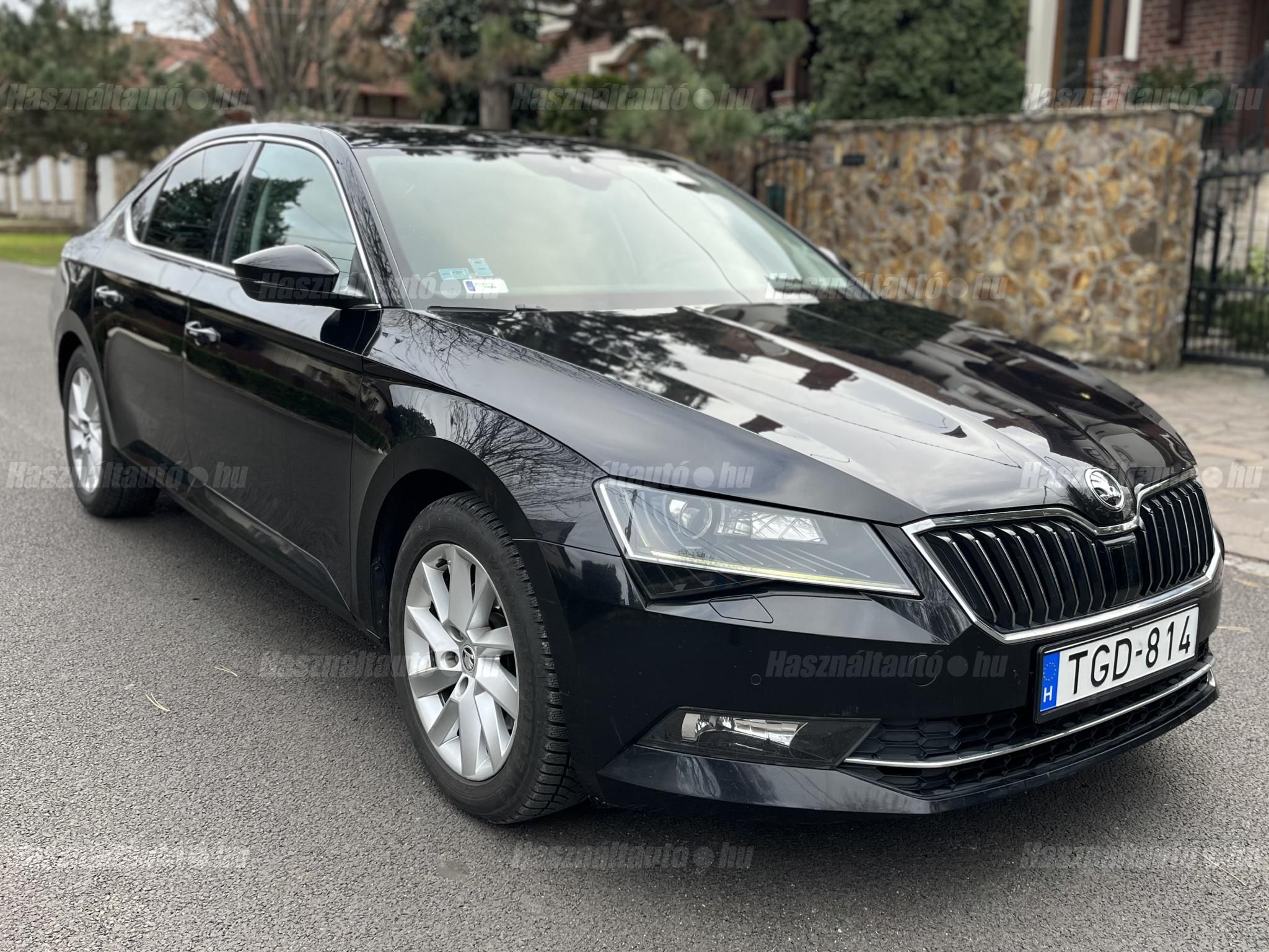 SKODA SUPERB 2018/9 - 1