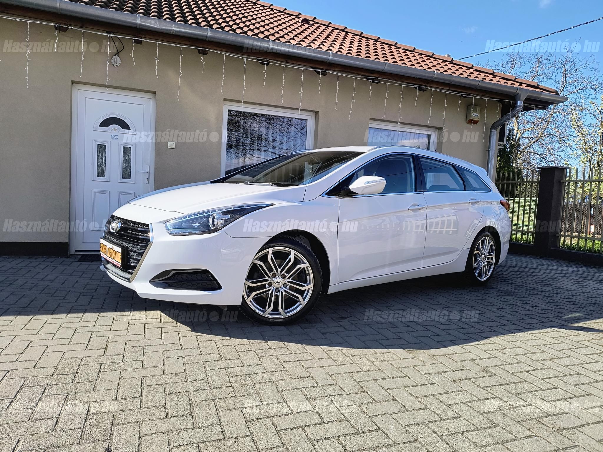 HYUNDAI I40 2017/9 - 1