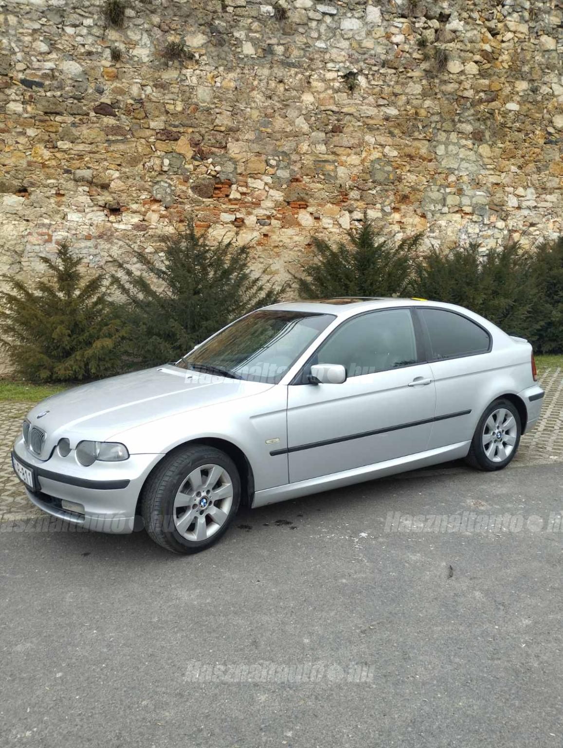 BMW 318 2004/6 - 1