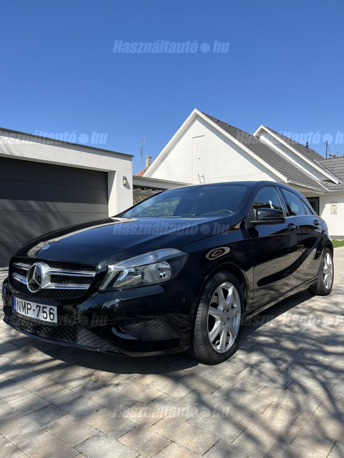 MERCEDES-BENZ A 180 2014/6 - 1