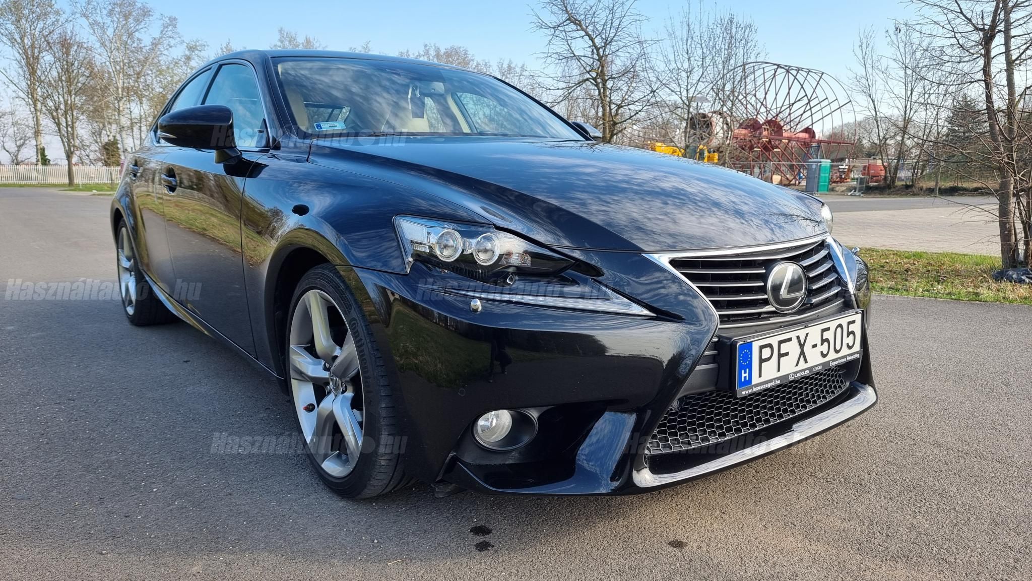 LEXUS IS 2014/12 - 1
