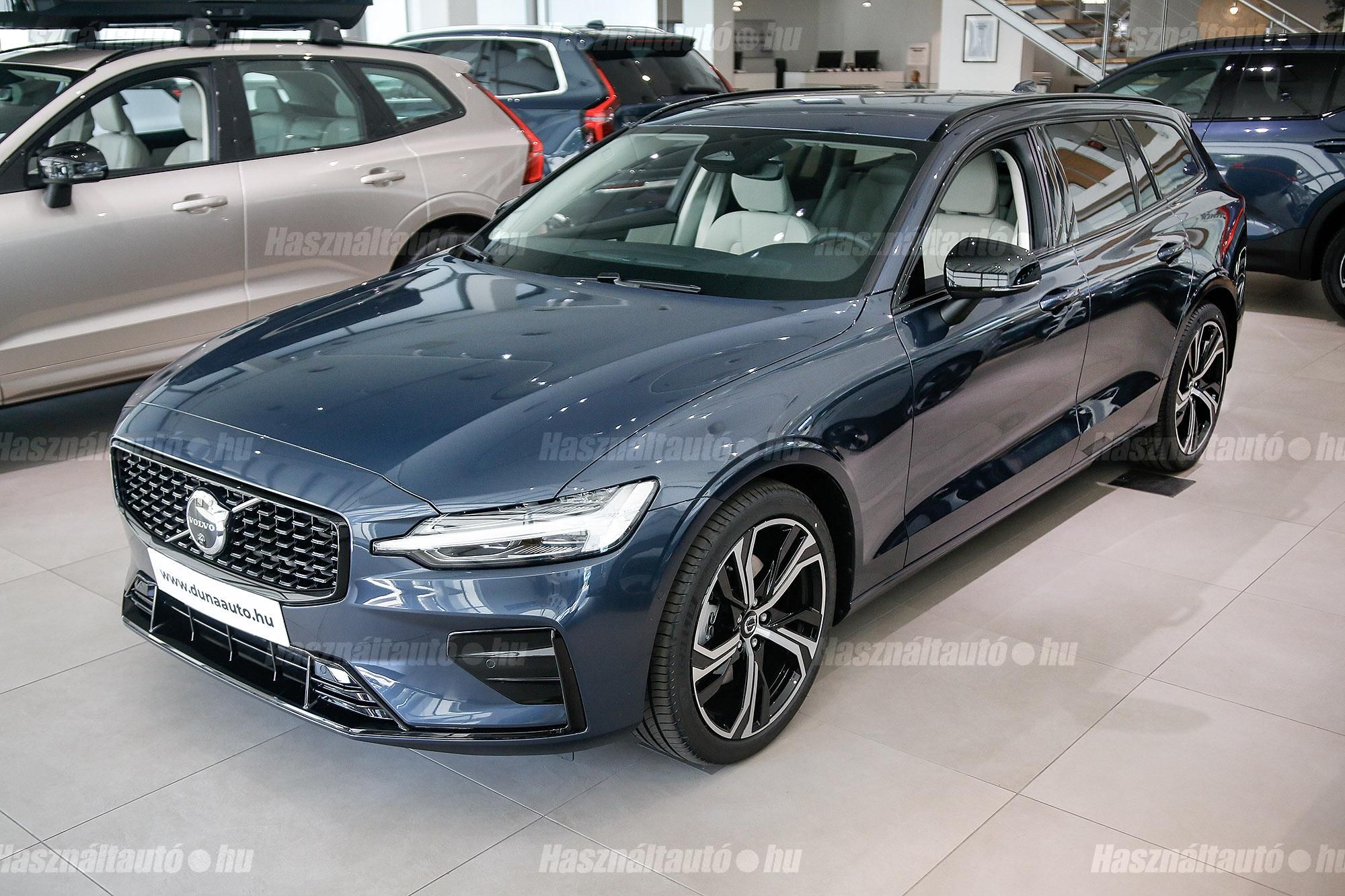 VOLVO V60 2026 - 1