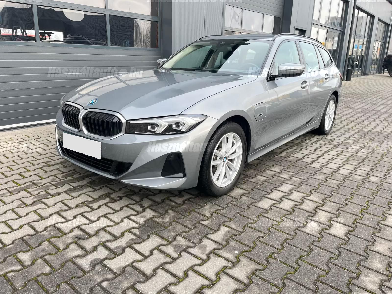 BMW 320 2022/10 - 1