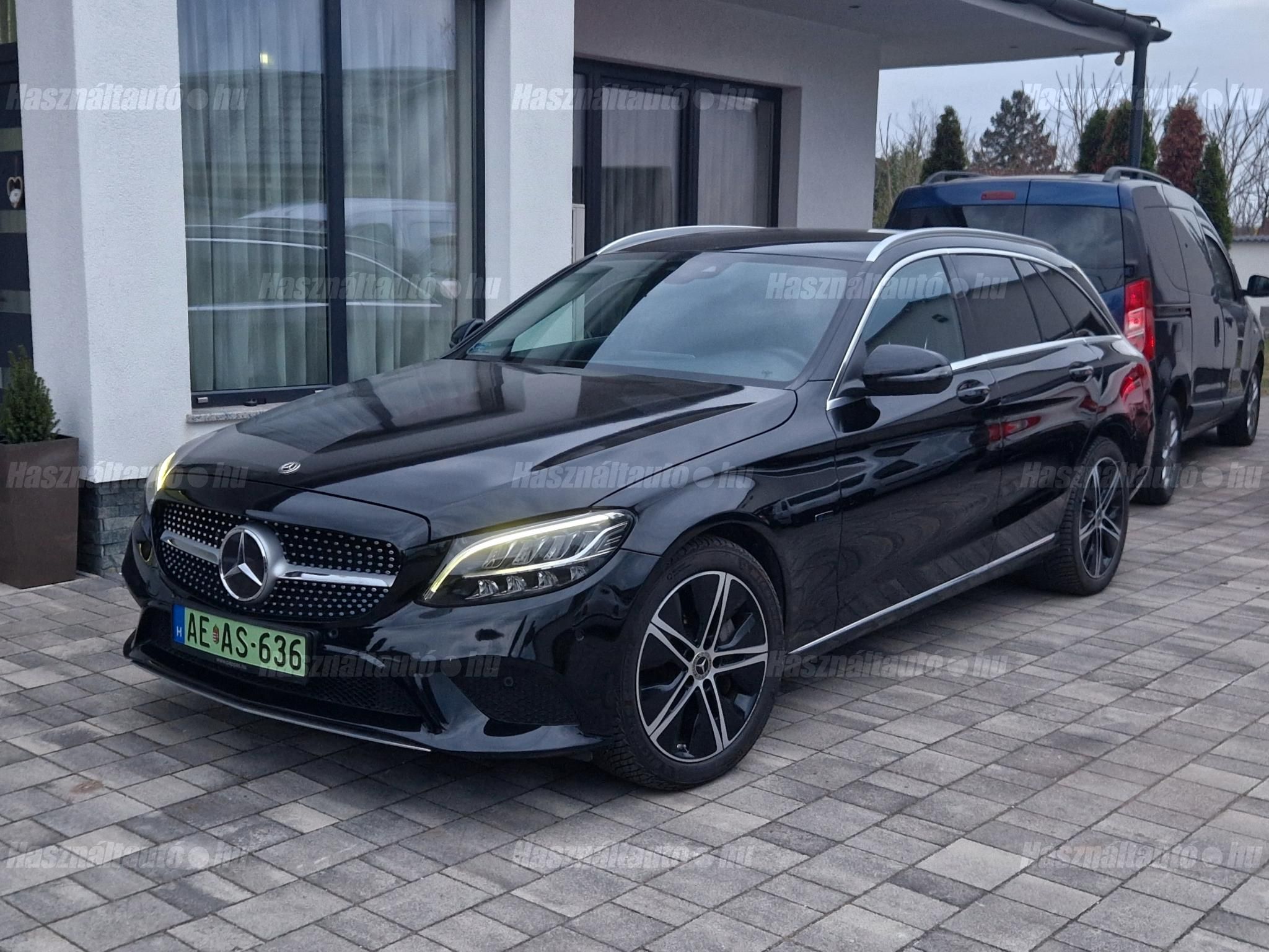 MERCEDES-BENZ C 300 2021 - 1