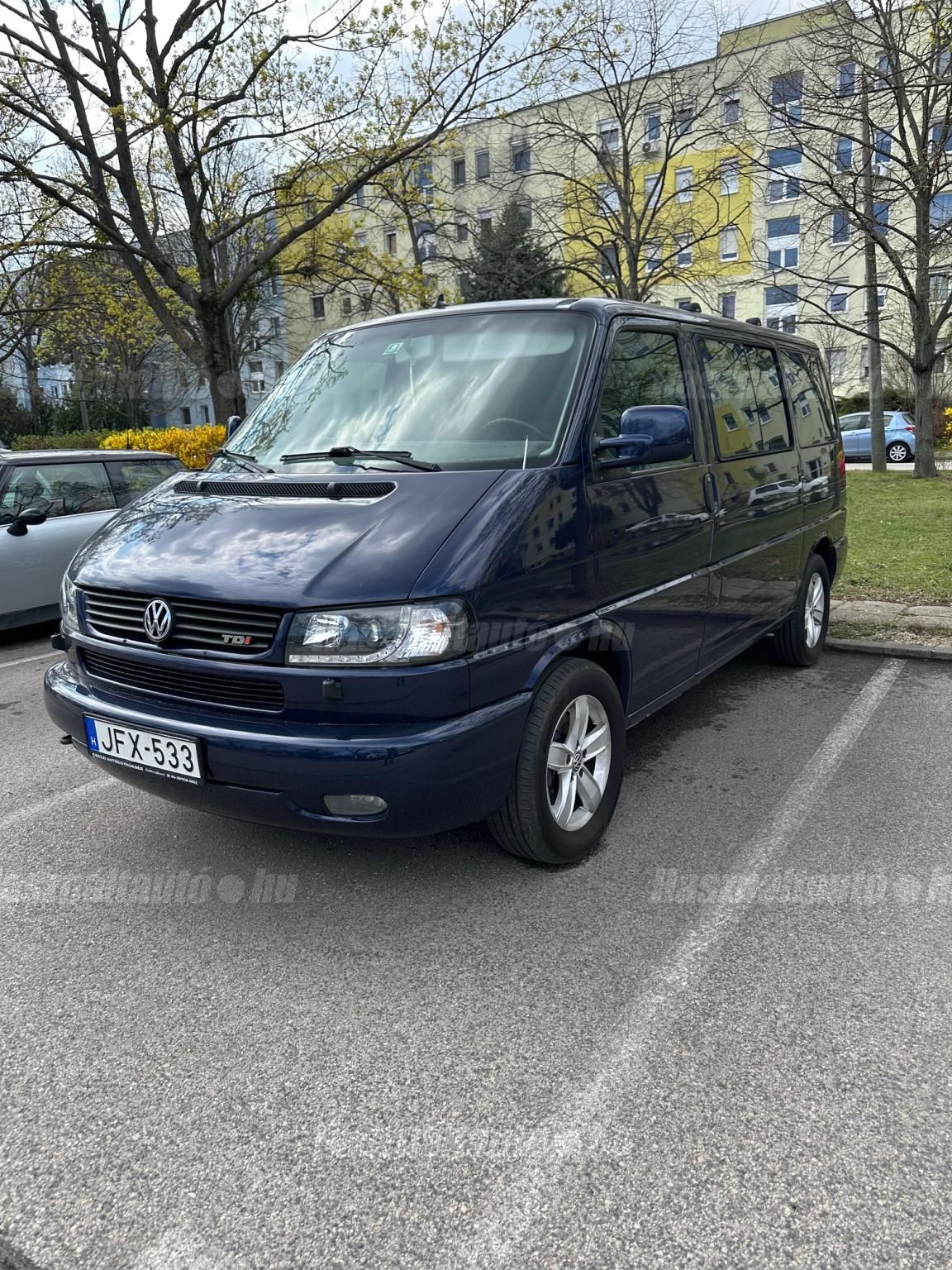 VOLKSWAGEN MULTIVAN 2000 - 1
