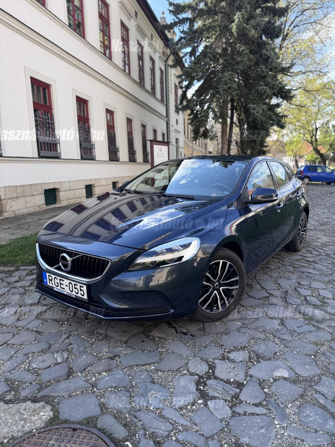 VOLVO V40 2018/3 - 1