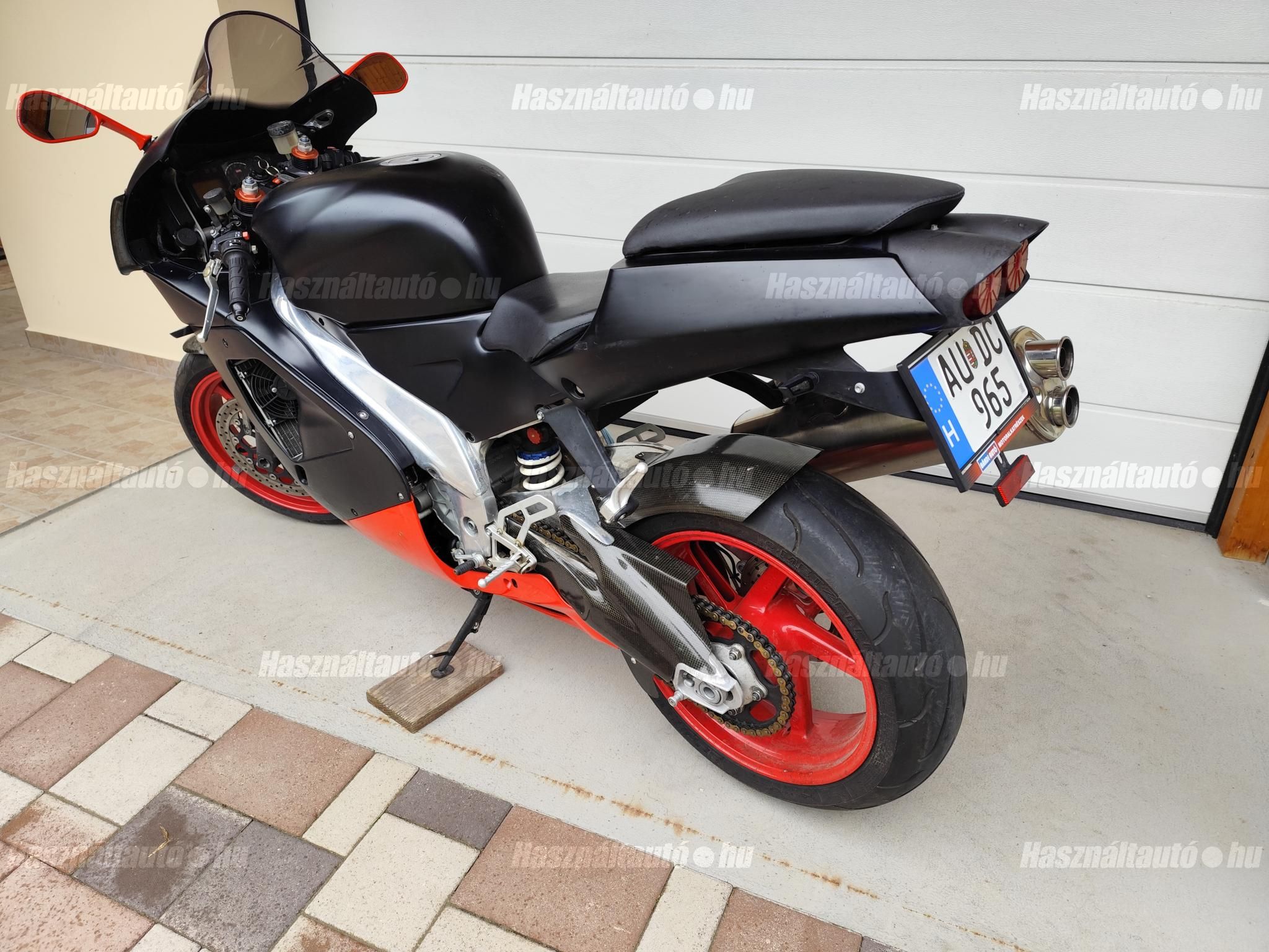 APRILIA RSV 1000 2001/5 - 1