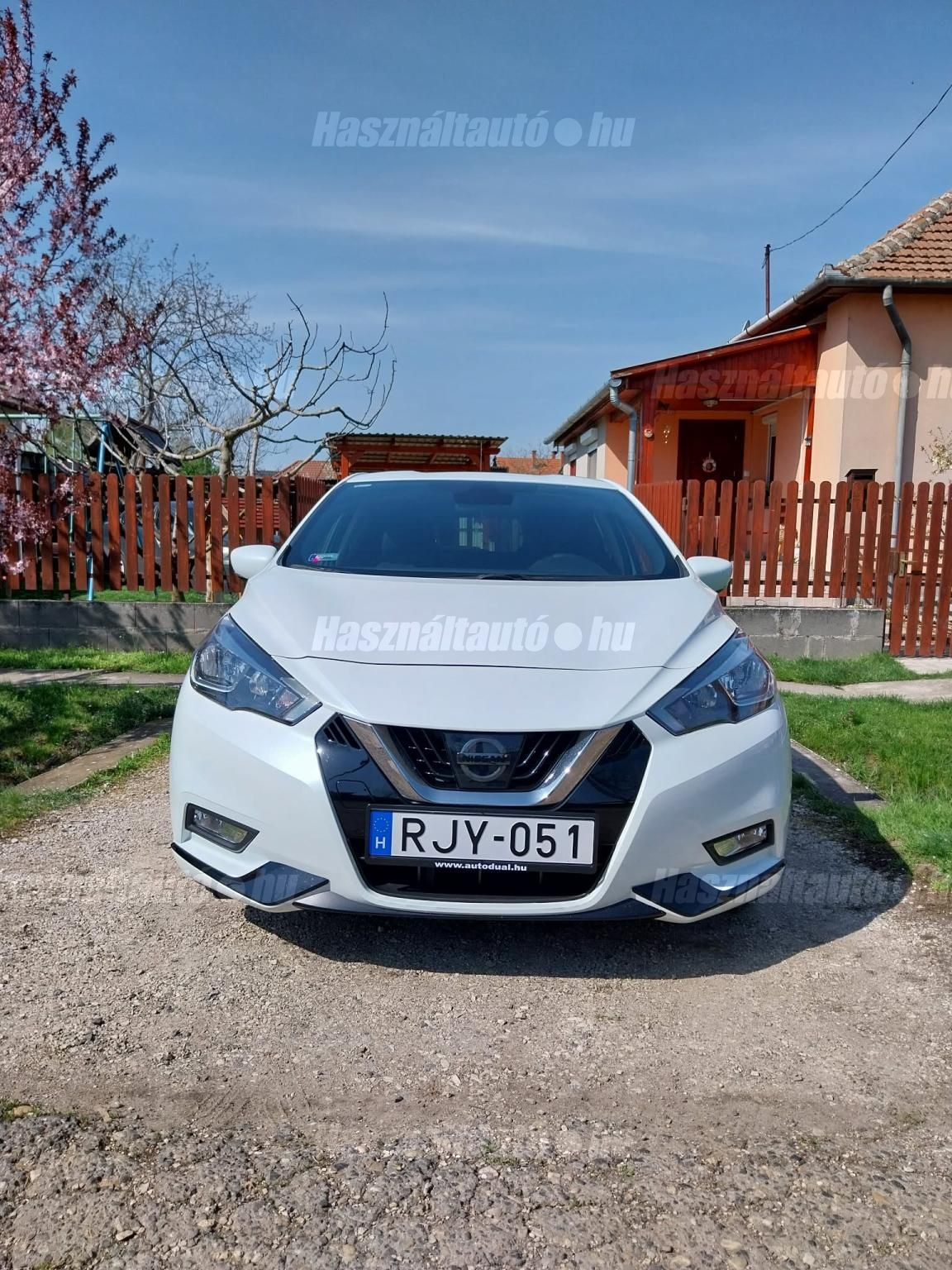 NISSAN MICRA 2018/9 - 1
