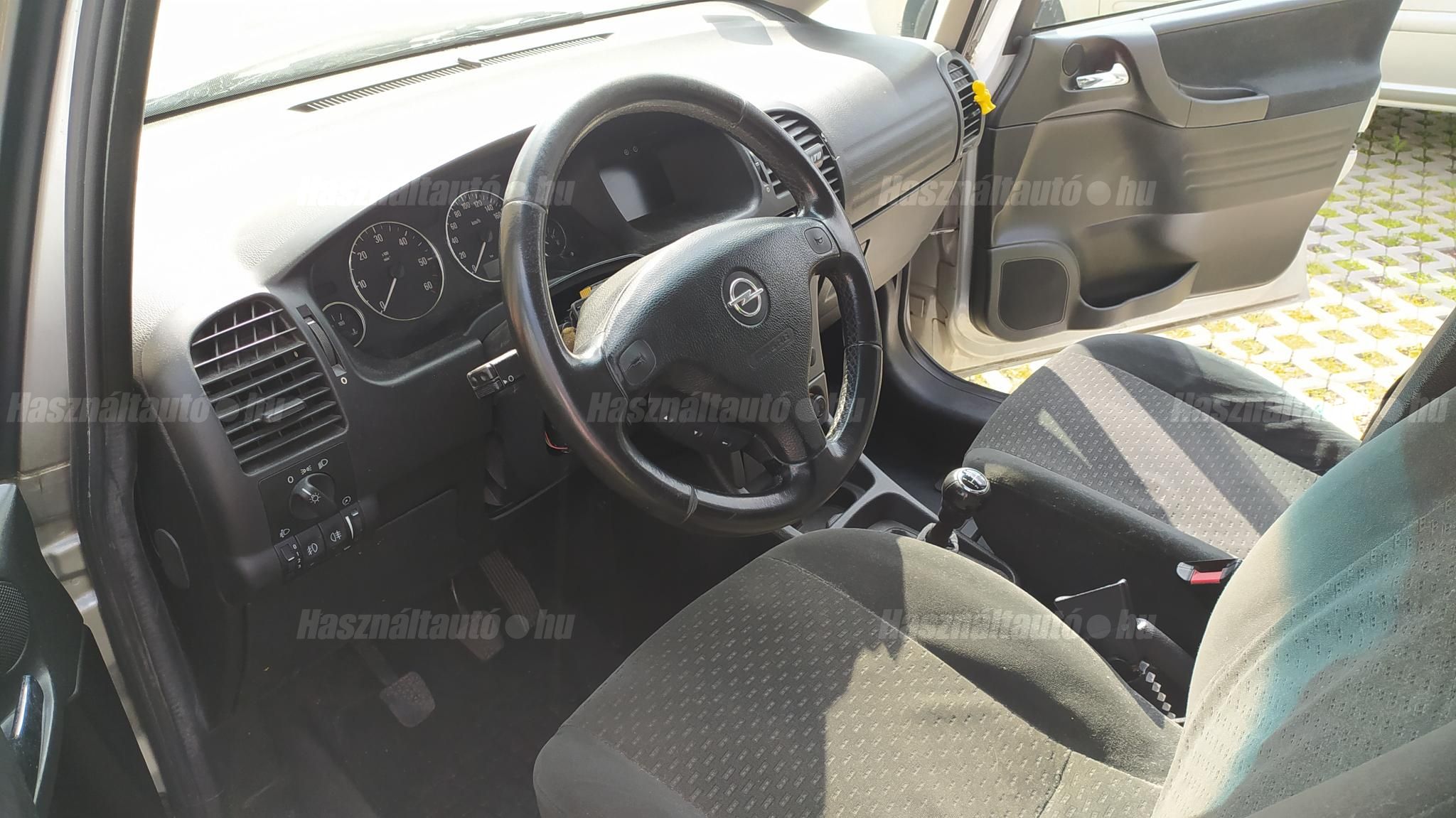OPEL ZAFIRA A 2004/1 - 1