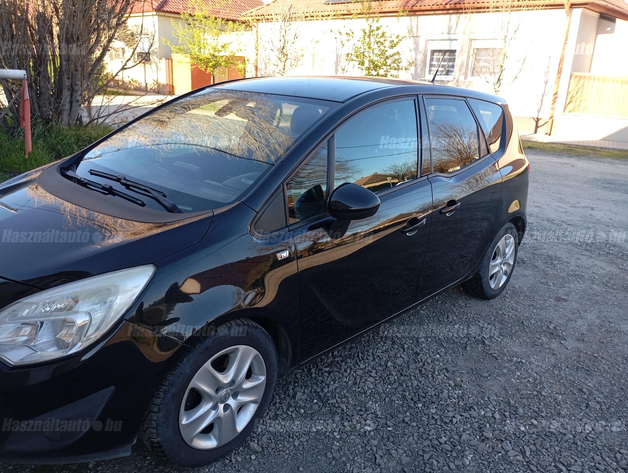OPEL MERIVA B 2011/6 - 1