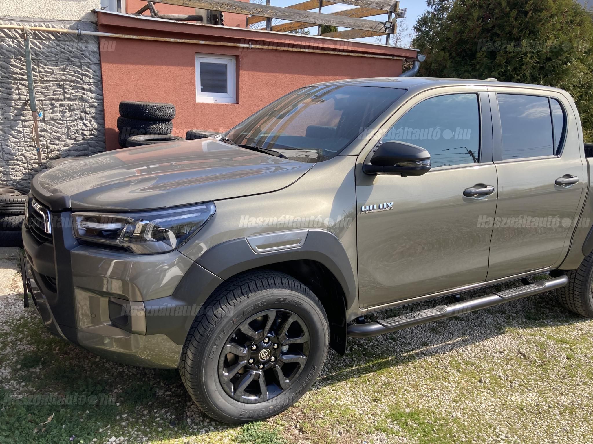 TOYOTA HILUX 2026 - 1