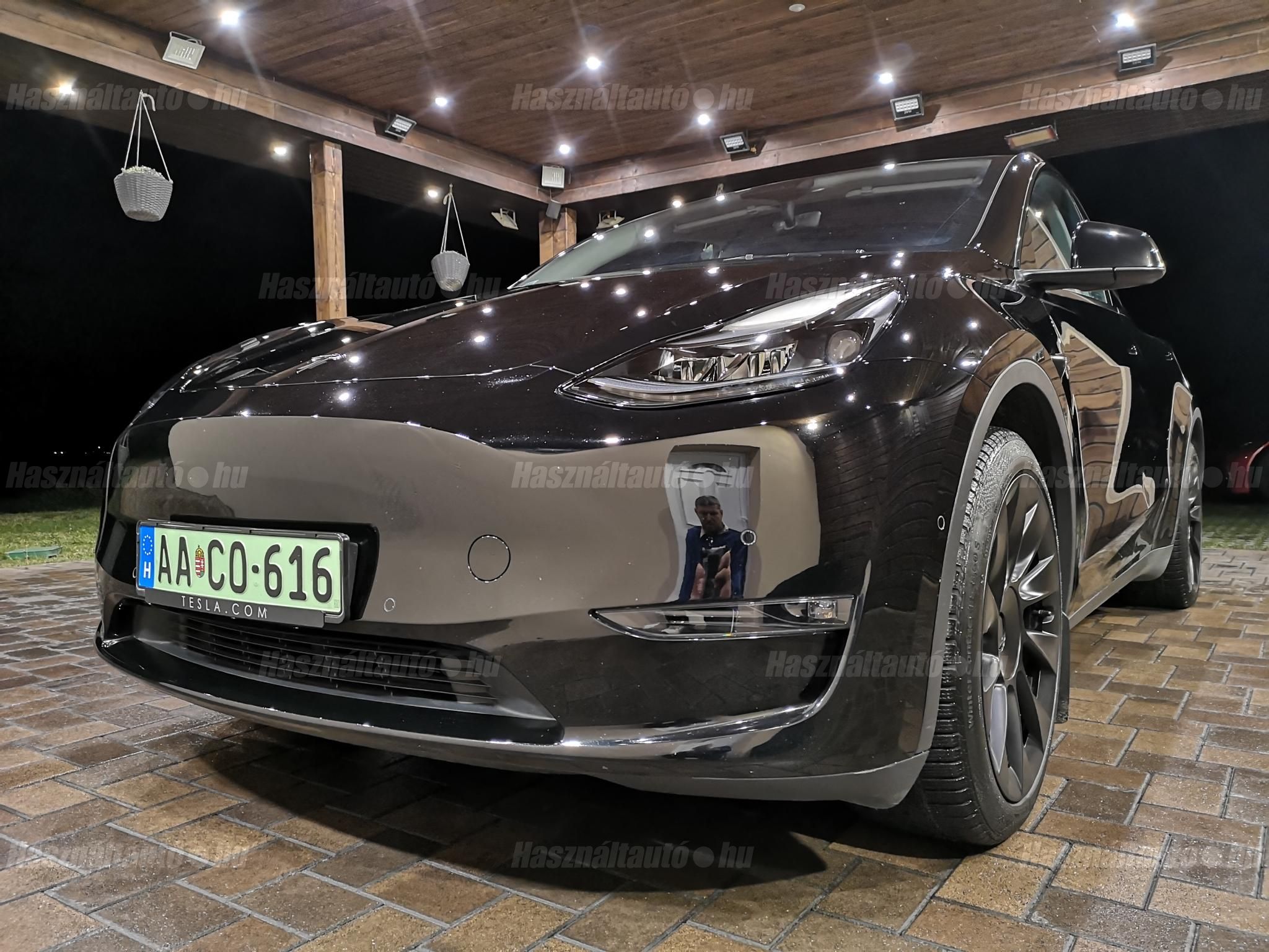 TESLA MODEL Y 2021/12 - 1