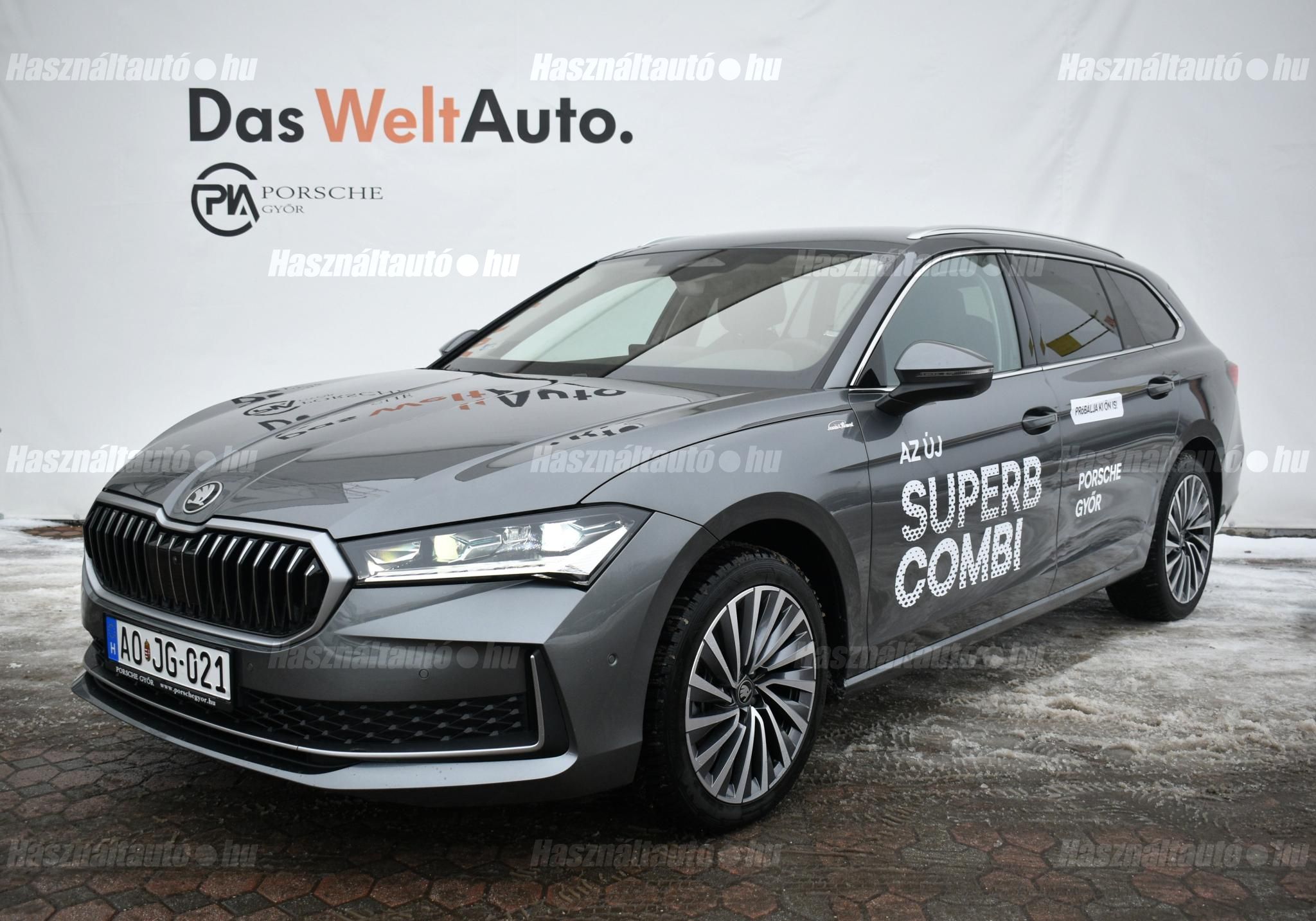 SKODA SUPERB 2025/12 - 1