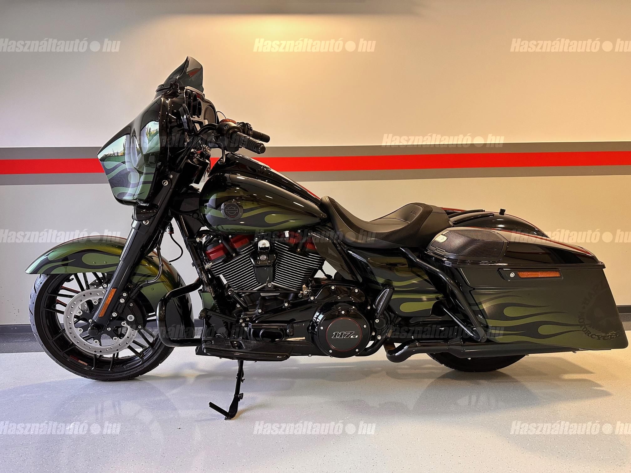 HARLEY-DAVIDSON STREET GLIDE 2023/1 - 1