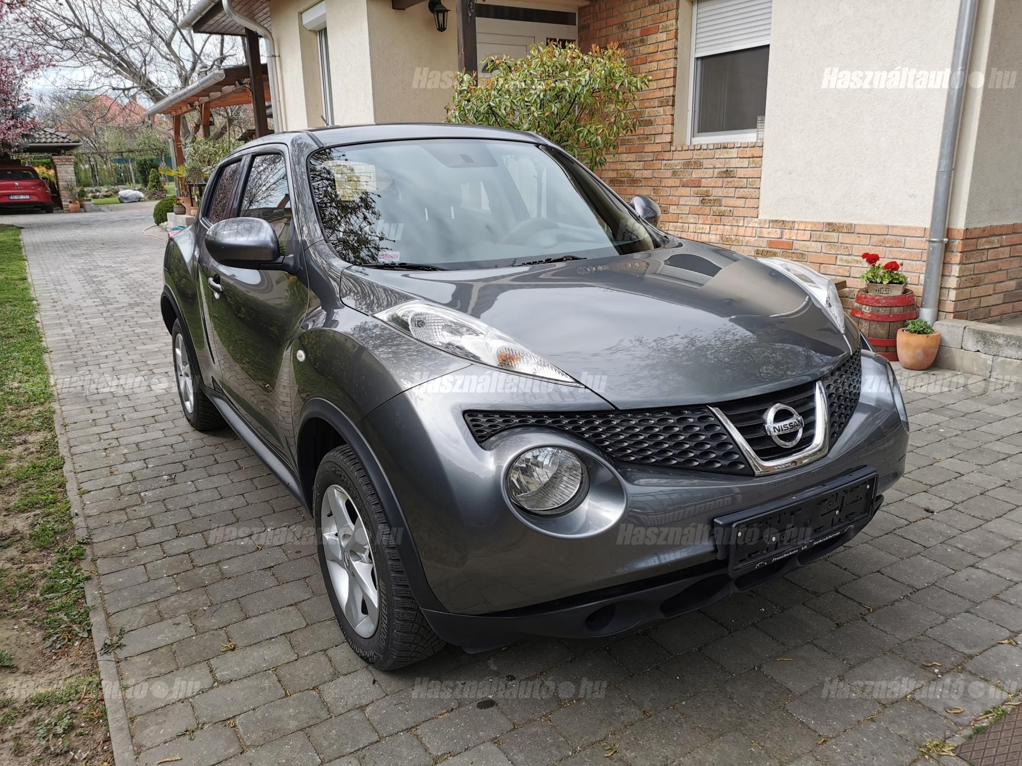 NISSAN JUKE 2013/8 - 1