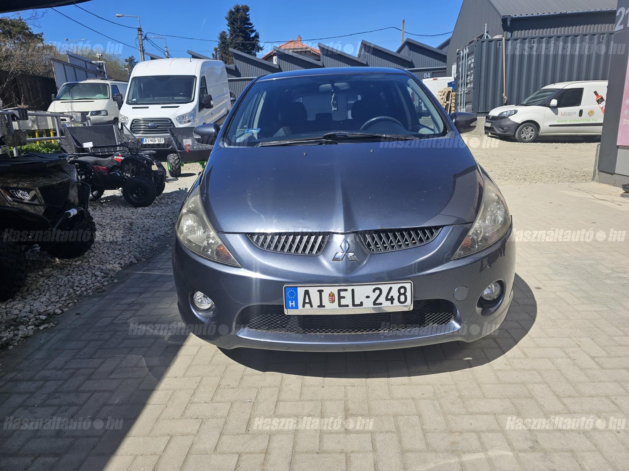 MITSUBISHI GRANDIS 2006/3 - 1