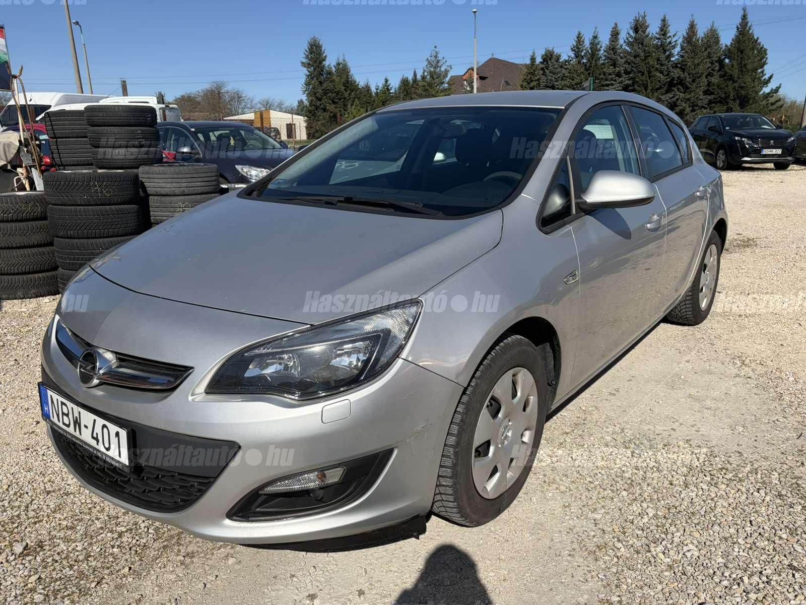OPEL ASTRA J 2015/8 - 1