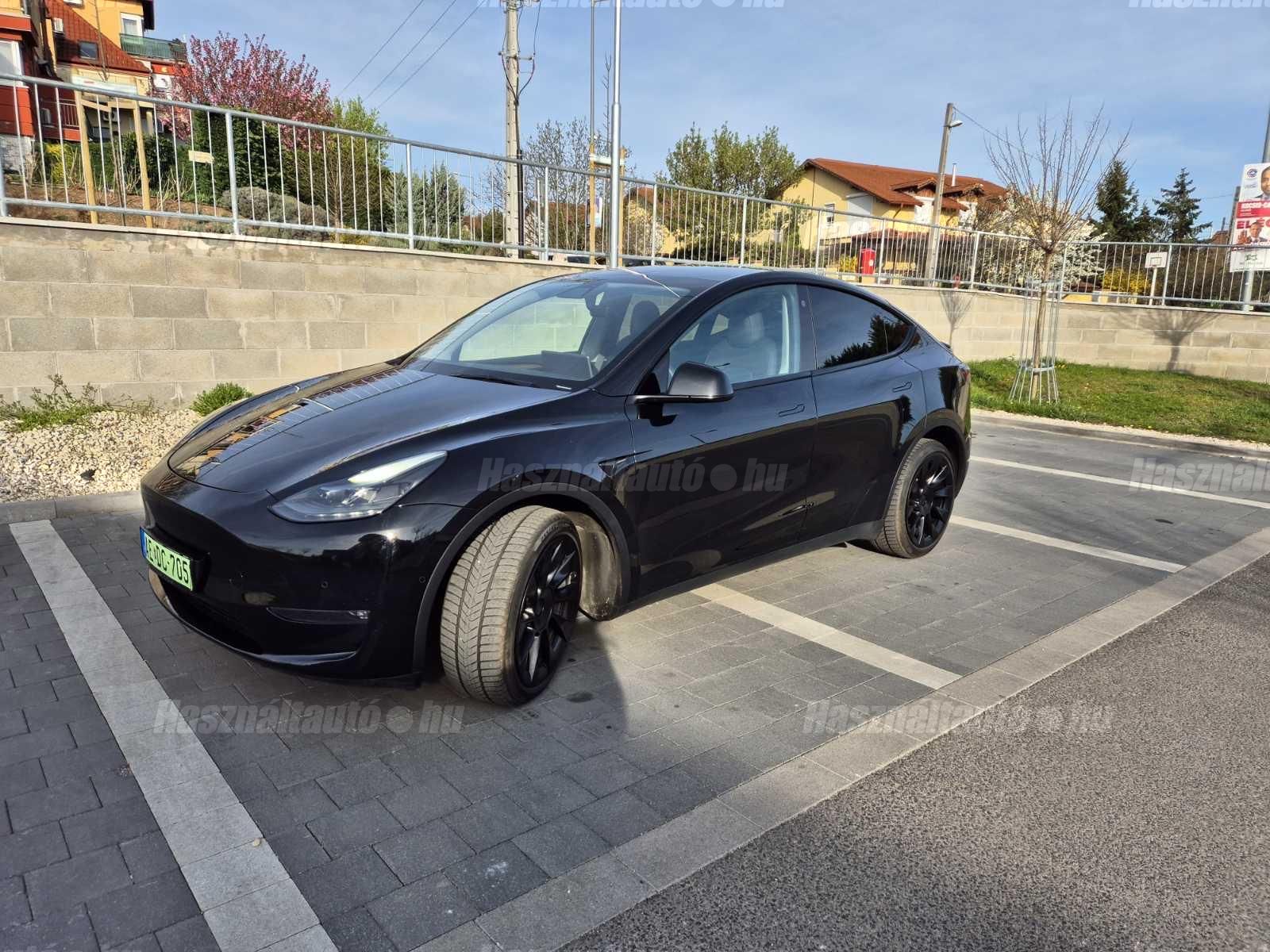 TESLA MODEL Y 2021/11 - 1