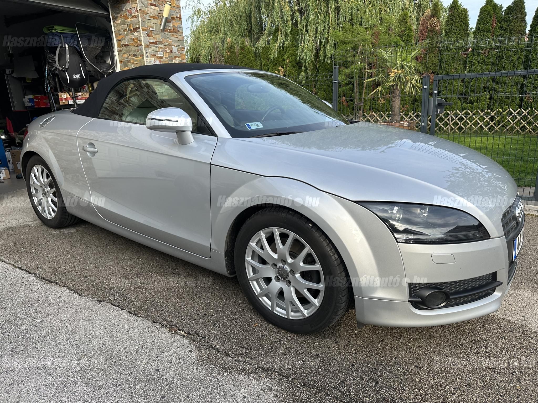 AUDI TT 2008 - 1