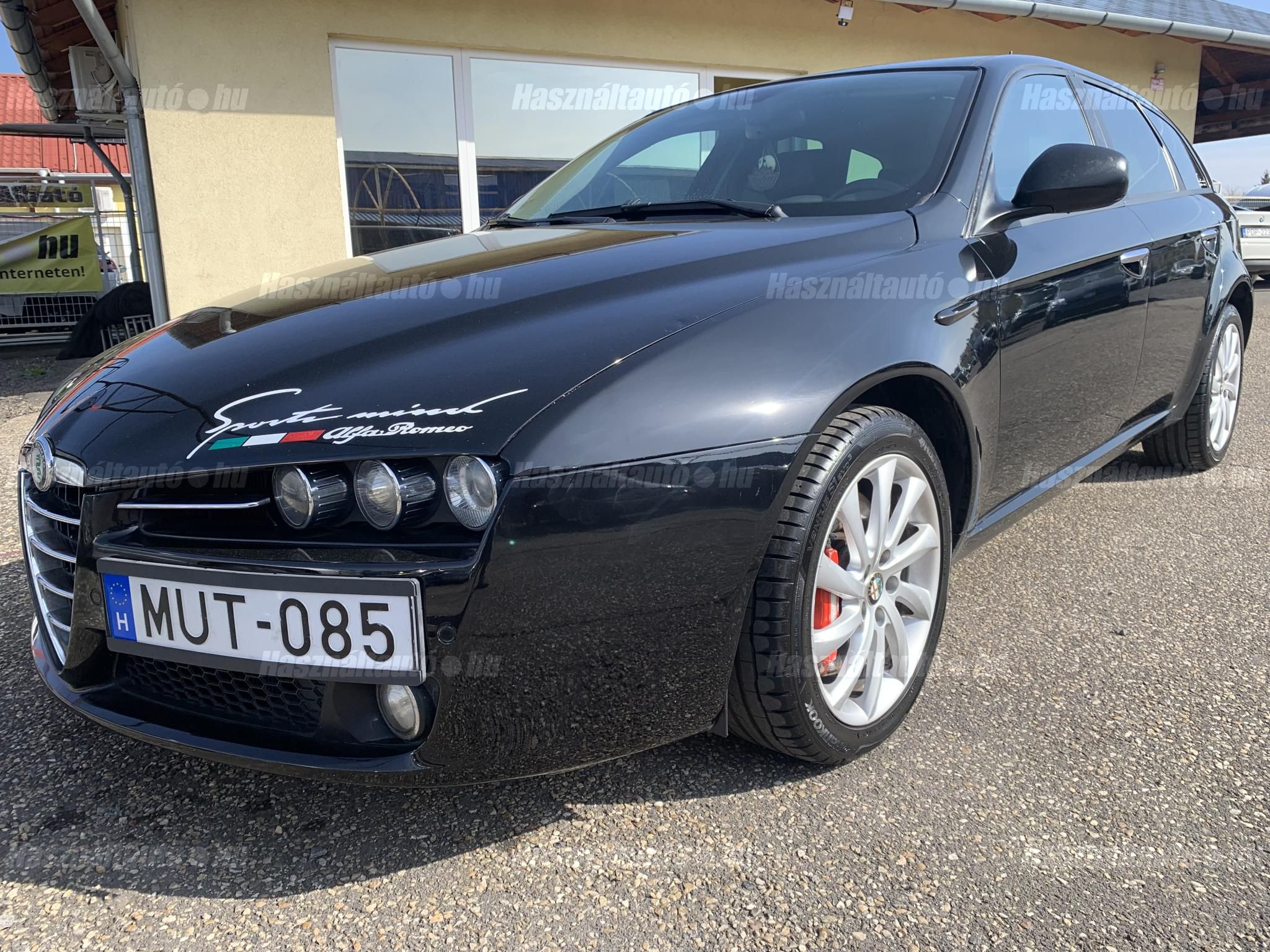 ALFA ROMEO 159 2010/4 - 1