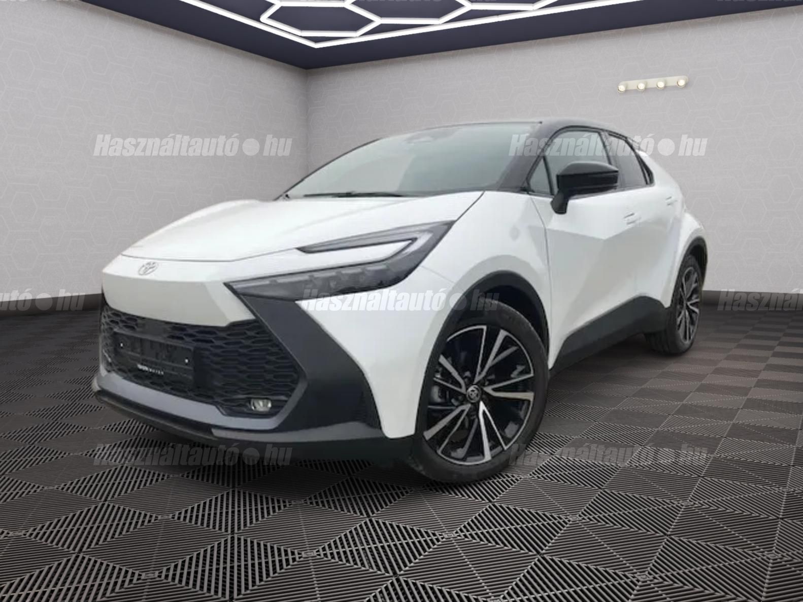 TOYOTA C-HR 2025/2 - 1