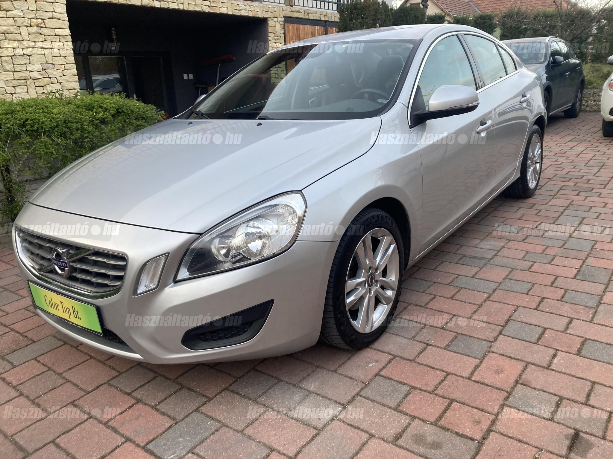 VOLVO S60 2011/12 - 1