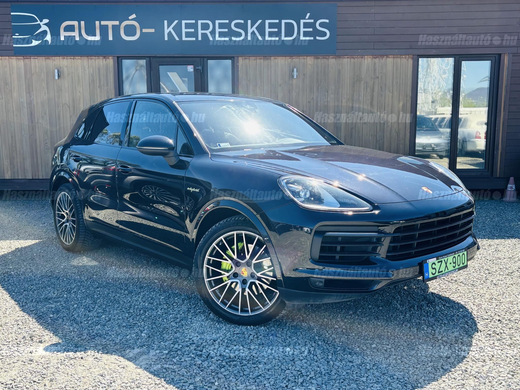 PORSCHE CAYENNE 2018/8 - 1