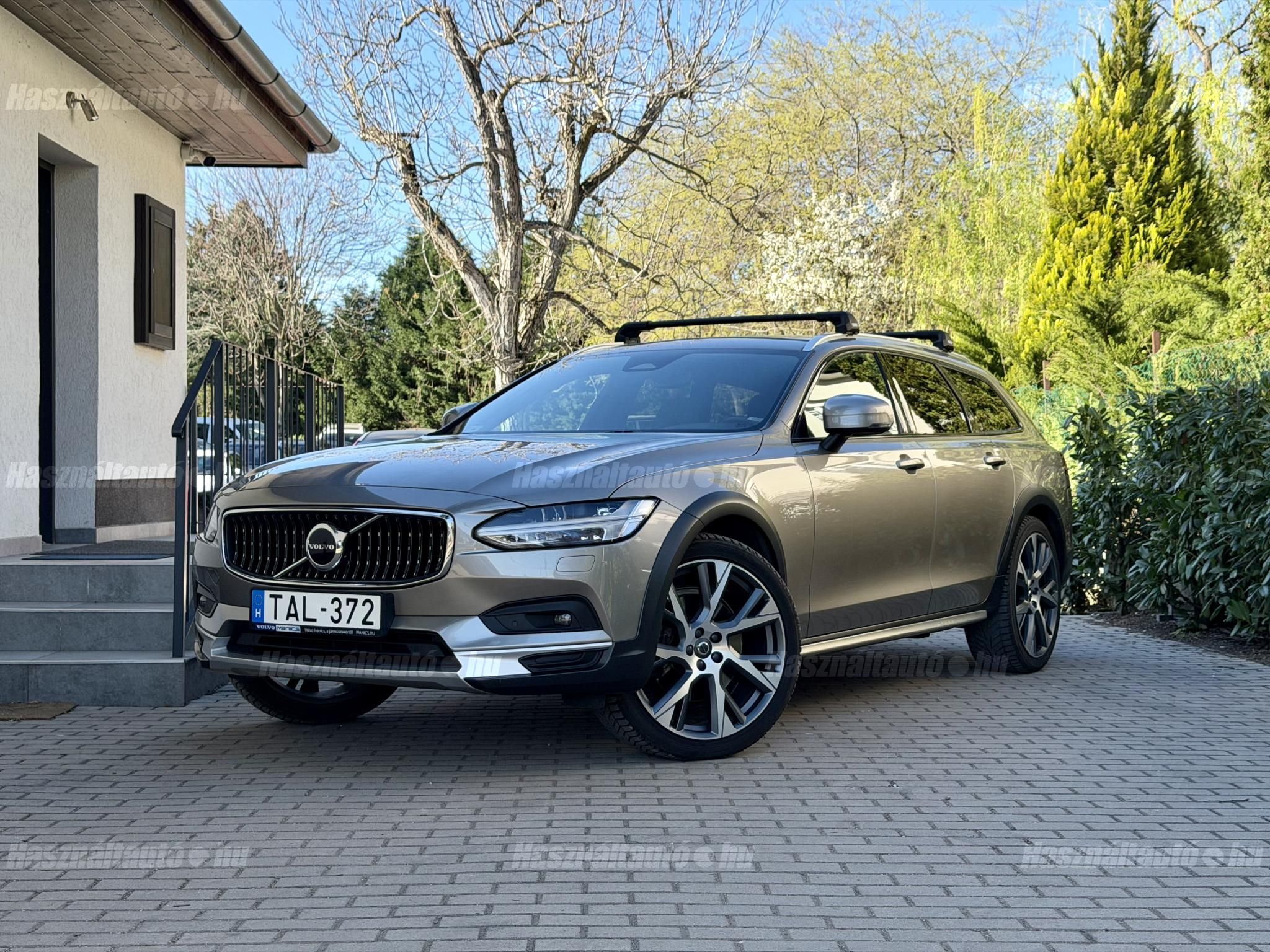 VOLVO V90 2021/12 - 1