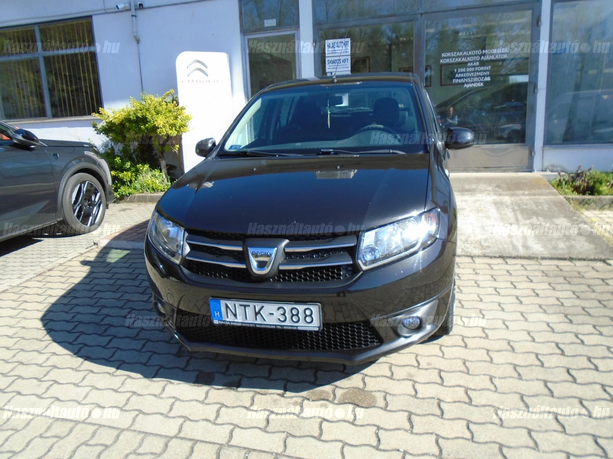 DACIA SANDERO 2016 - 1