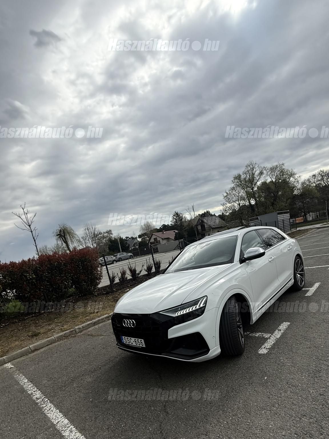 AUDI Q8 2020 - 1
