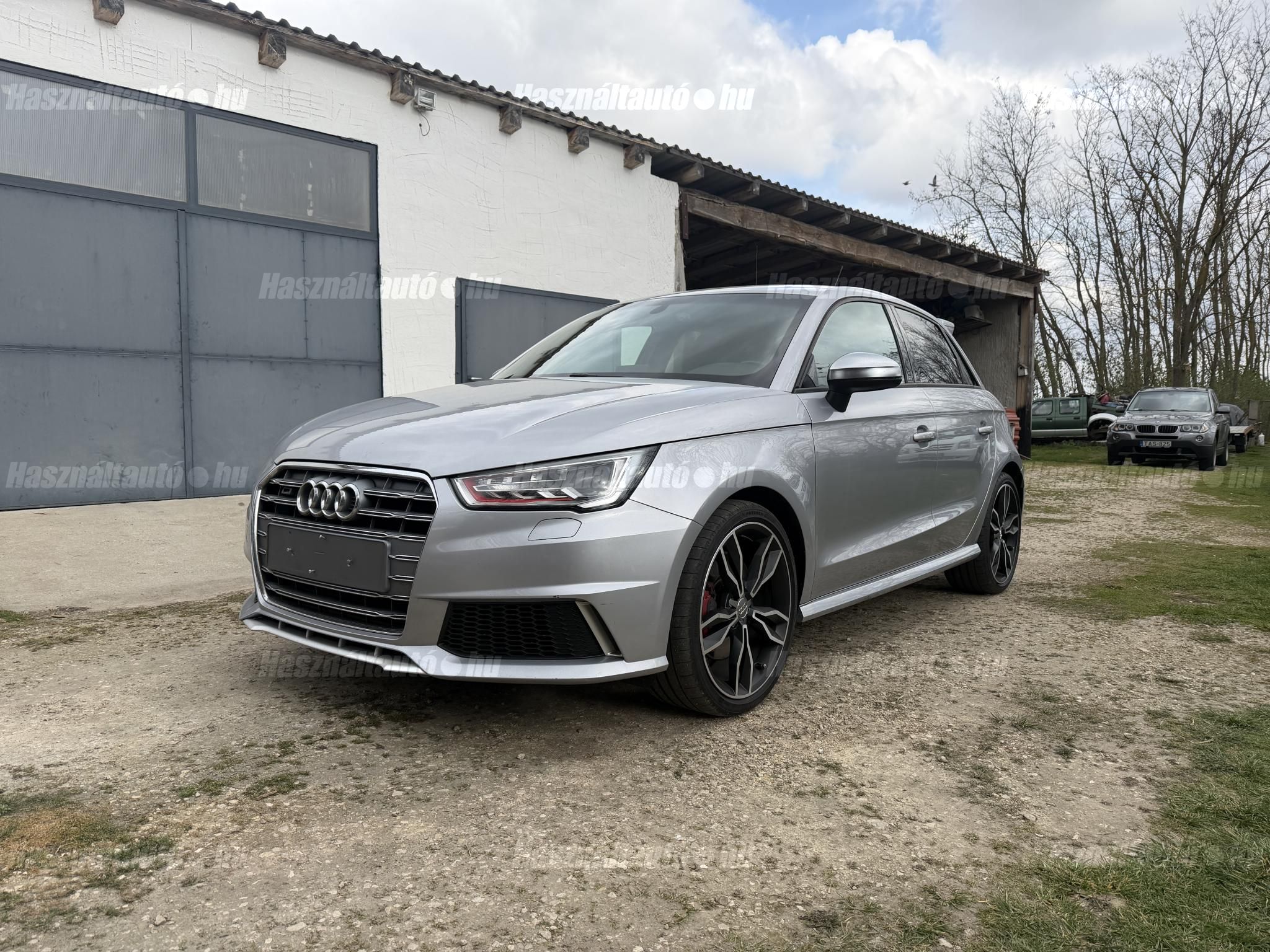 AUDI S1 2014/8 - 1