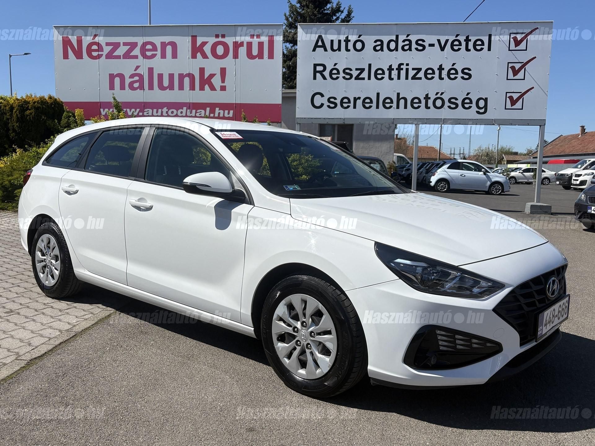 HYUNDAI I30 2021/12 - 1