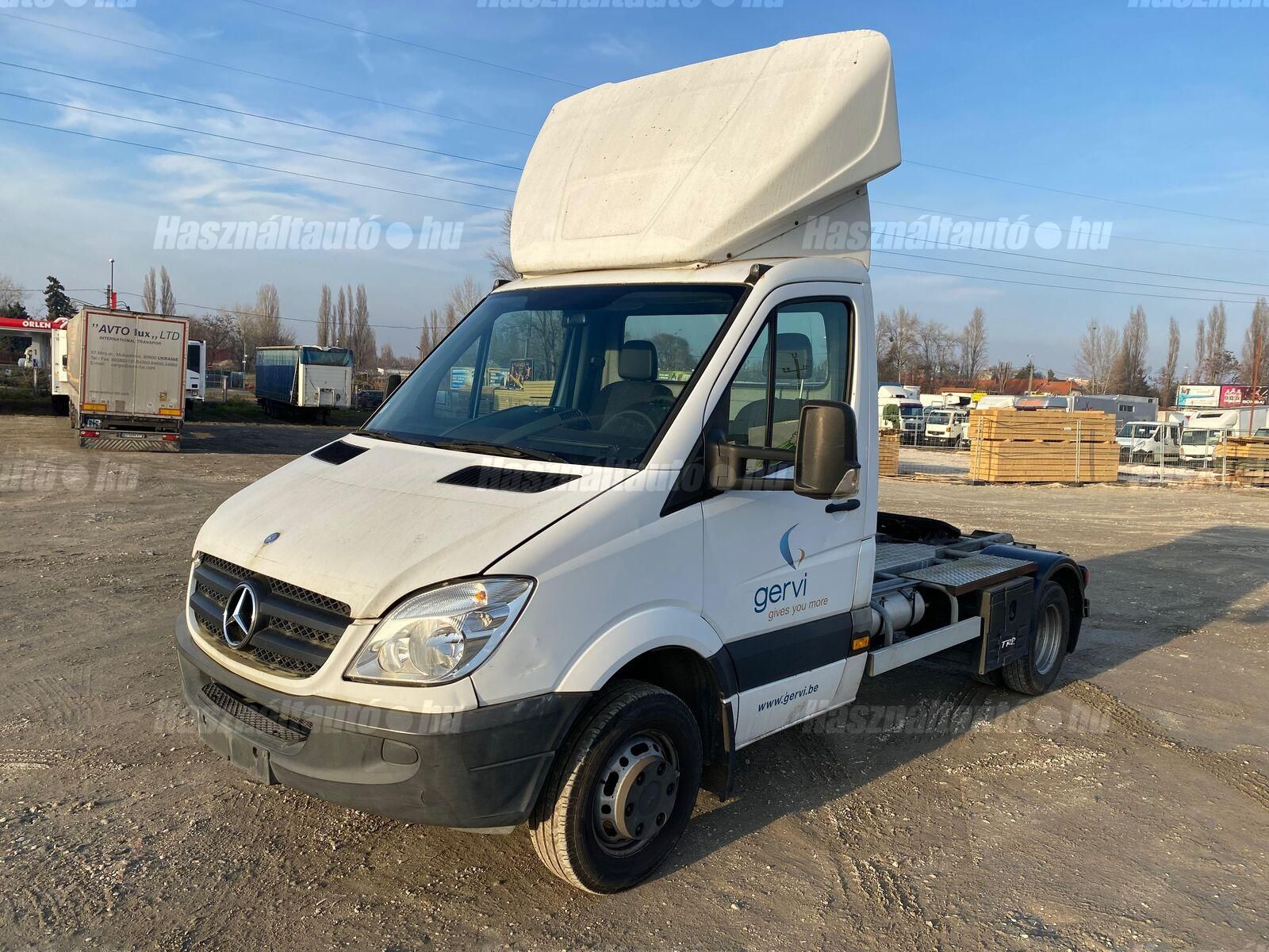 MERCEDES-BENZ 2006/1 - 1
