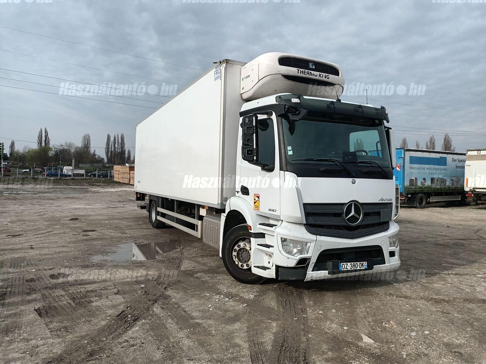 MERCEDES-BENZ 2016/1 - 1