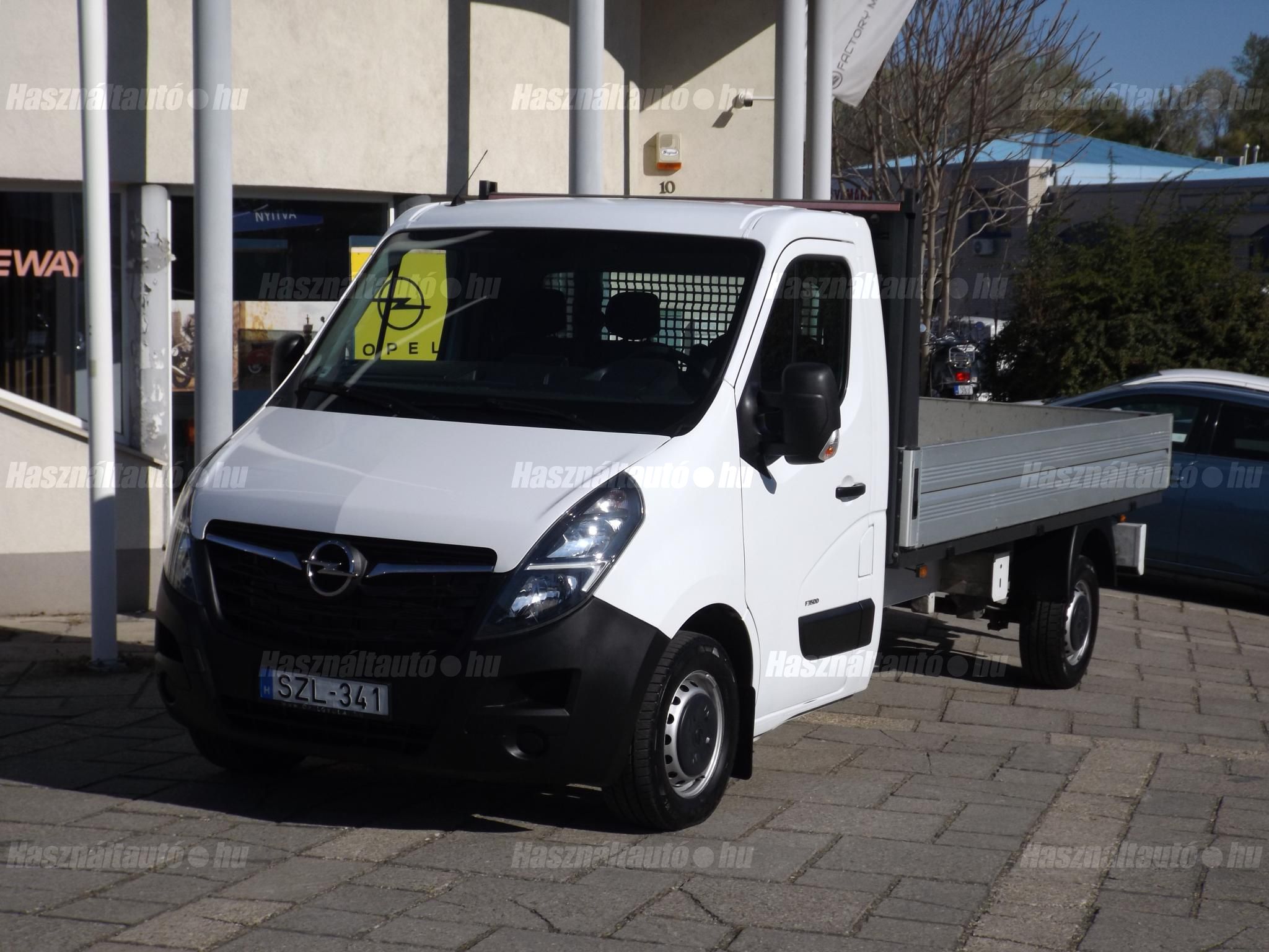Opel márkakereskedés beszámolt autója!
