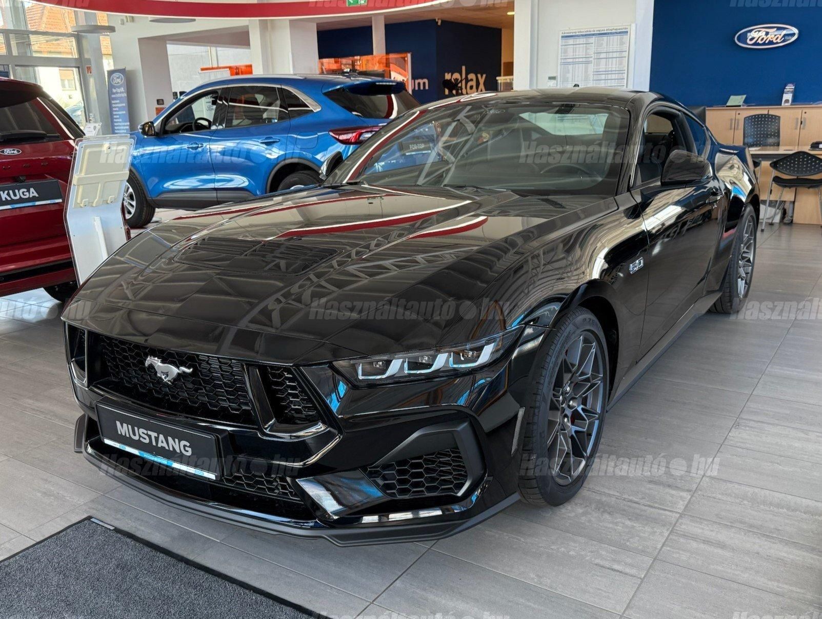 FORD MUSTANG 2026 - 1