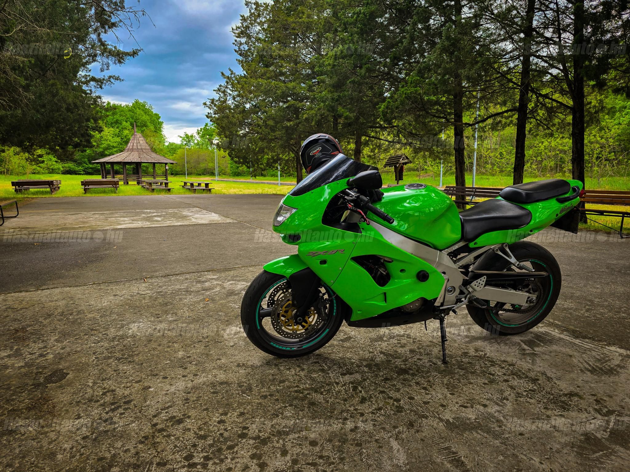 KAWASAKI ZX-9R (NINJA) 1998/7 - 1
