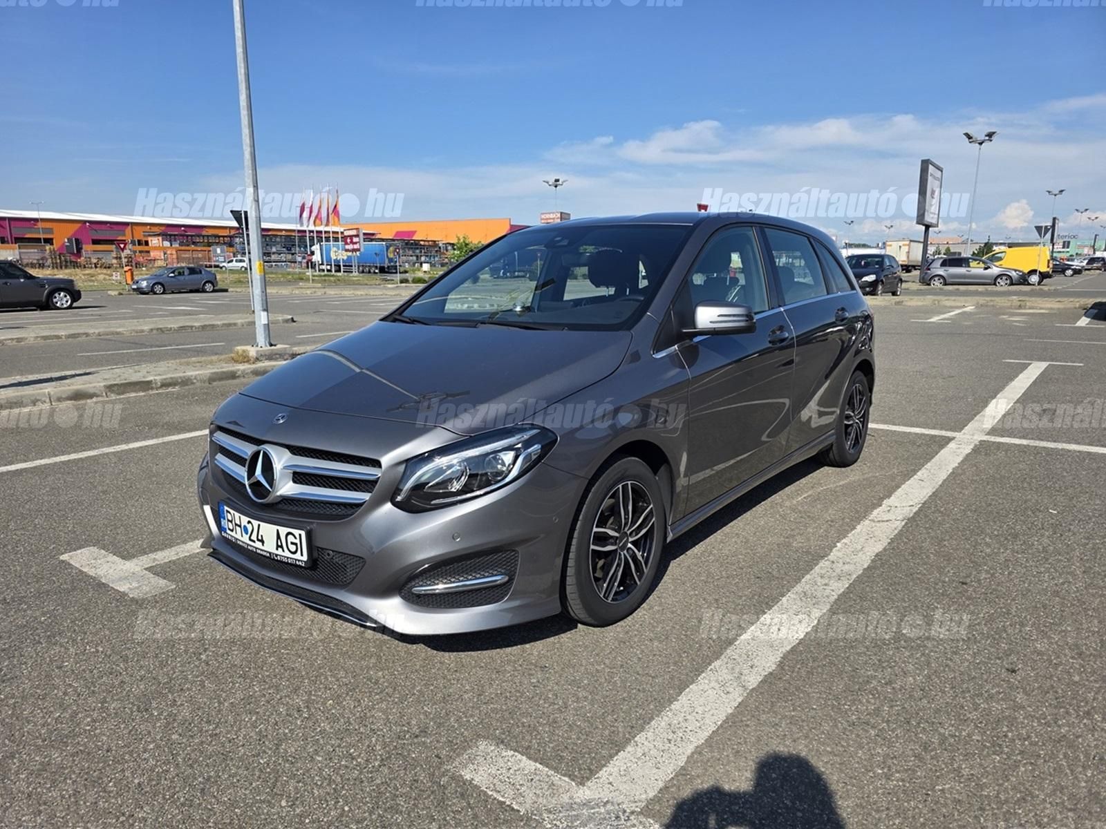 MERCEDES-BENZ B 200 2017/8 - 1