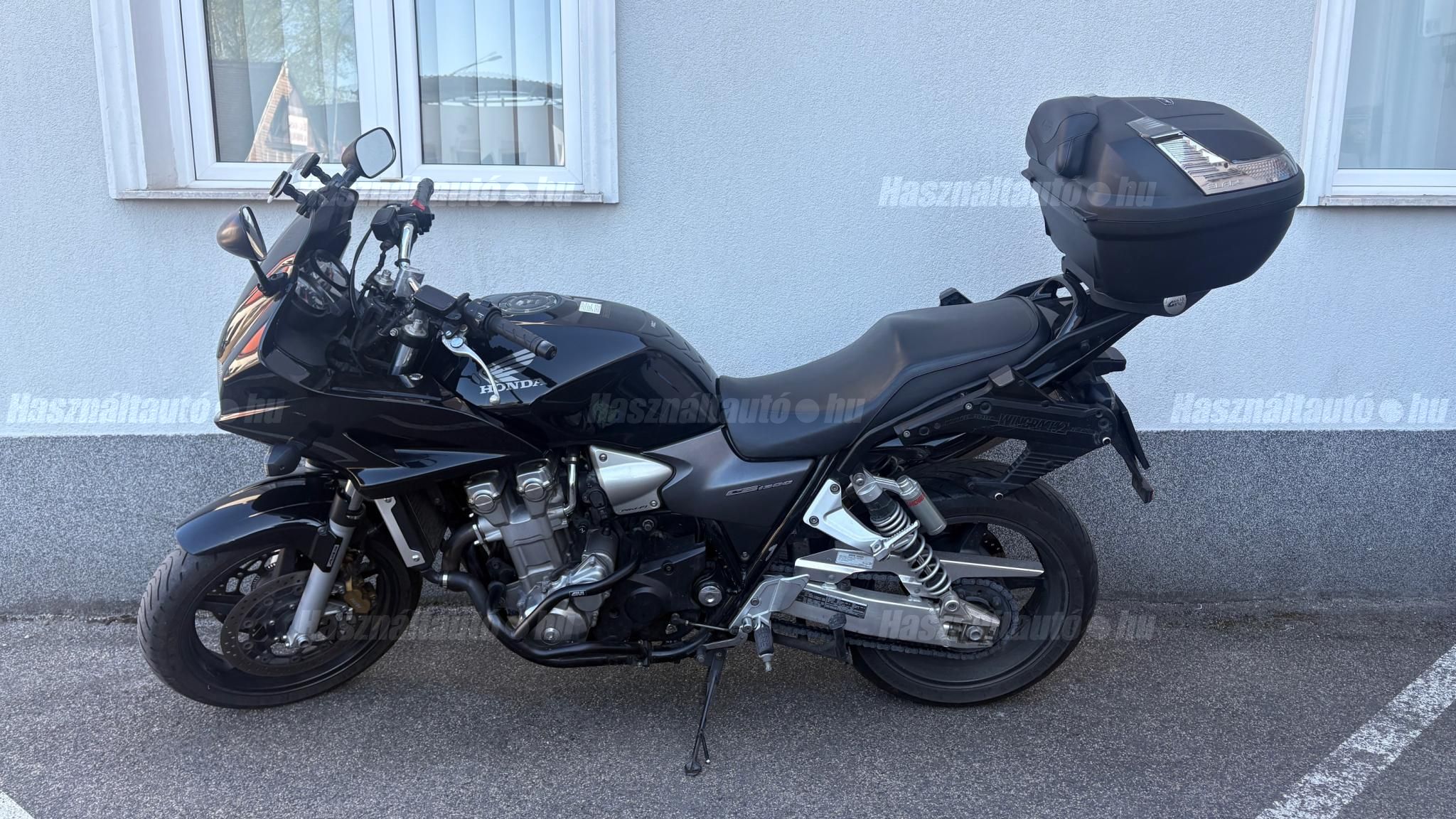HONDA CB 1300 S 2006 - 1