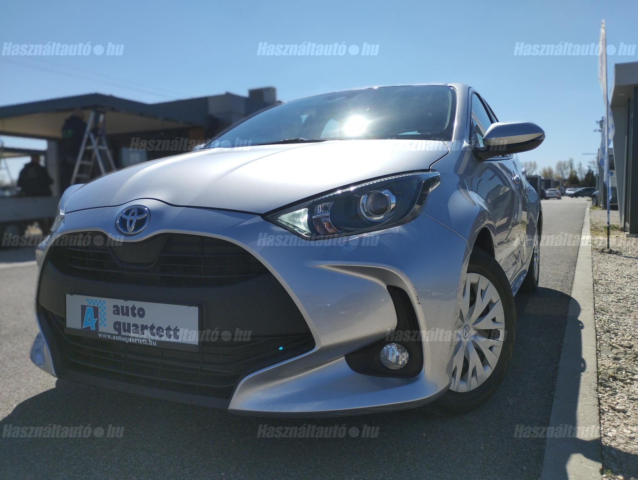 TOYOTA YARIS 2023/2 - 1