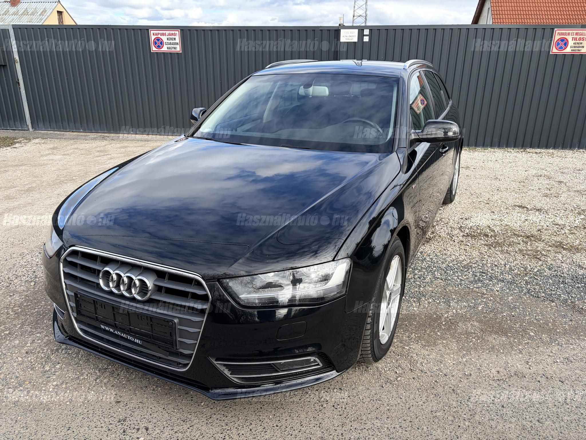 AUDI A4 2015/10 - 1