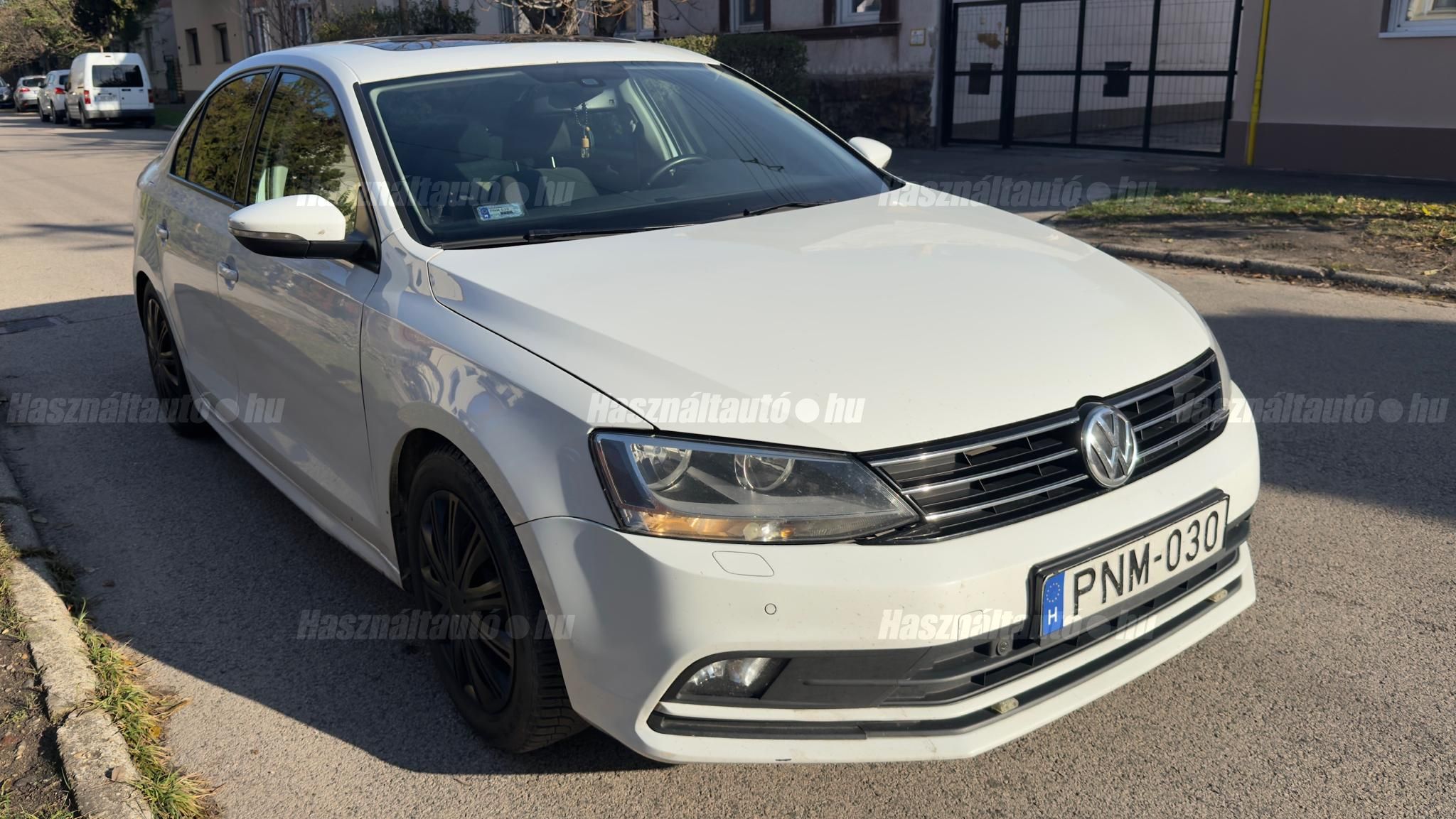 VOLKSWAGEN JETTA VI 2015/12 - 1