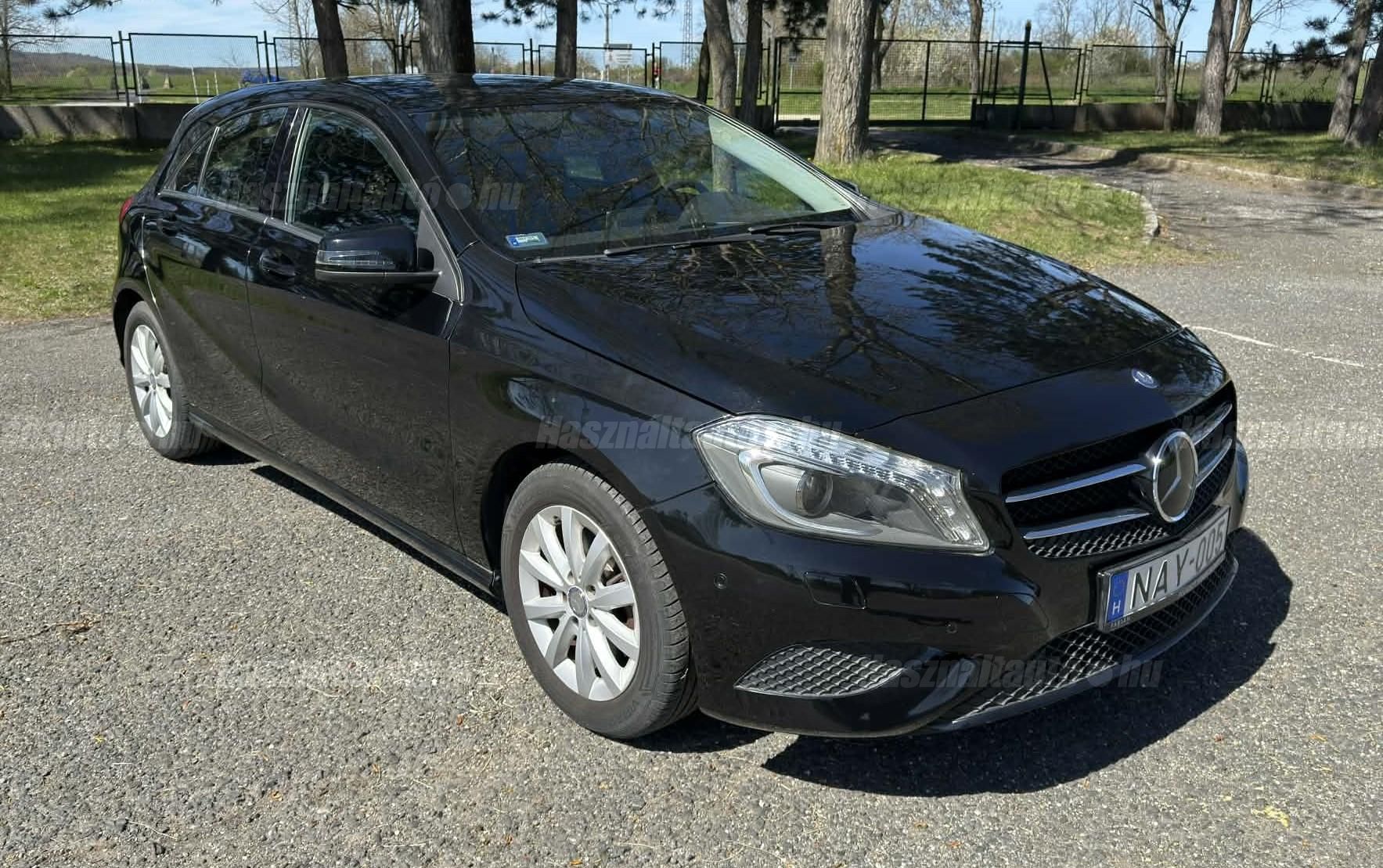 MERCEDES-BENZ A 180 2015/6 - 1