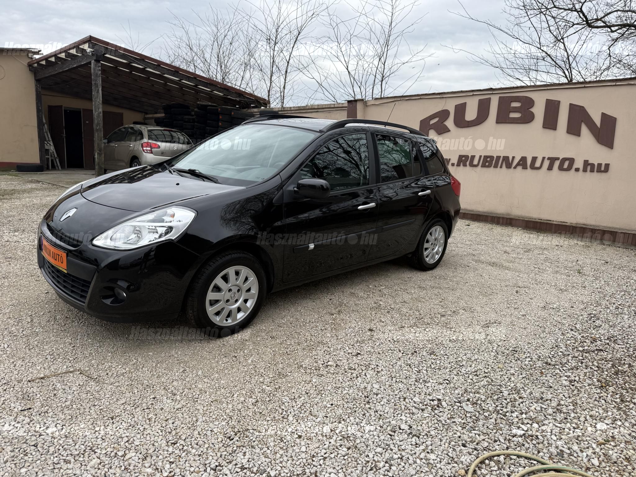 RENAULT CLIO 2011/4 - 1