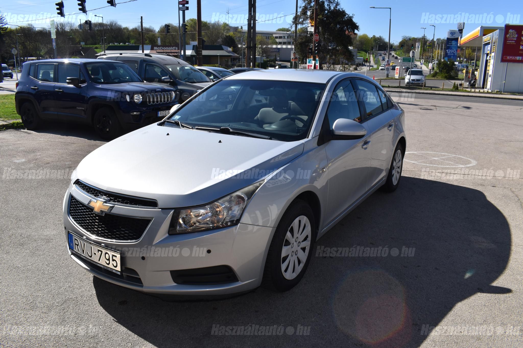 CHEVROLET CRUZE 2010/5 - 1