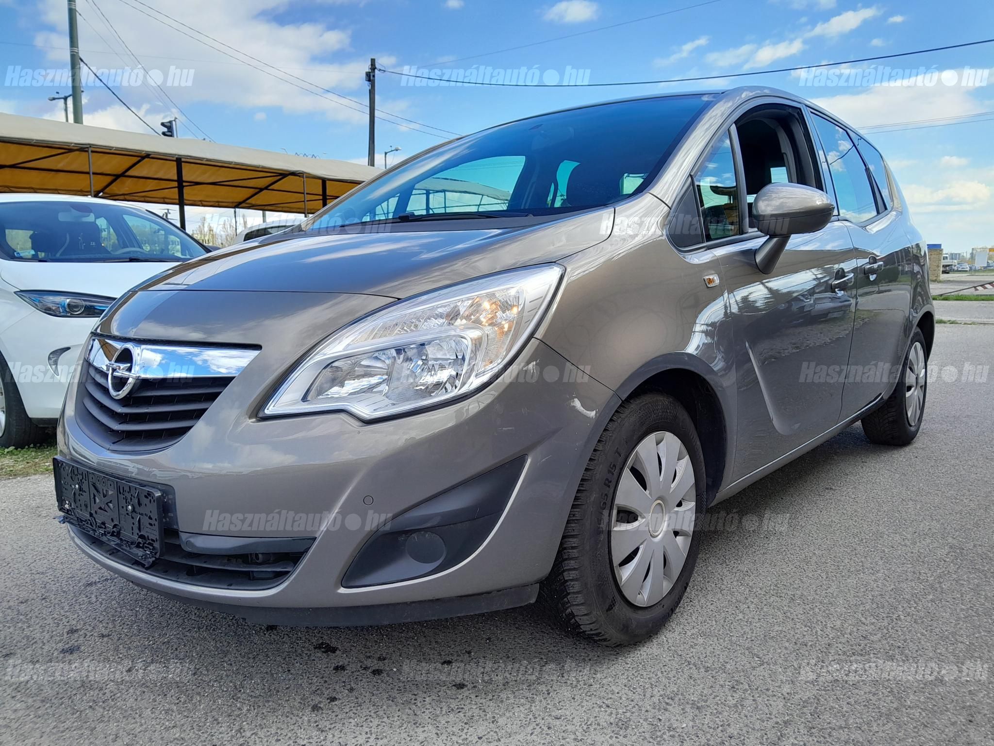 OPEL MERIVA B 2010/8 - 1