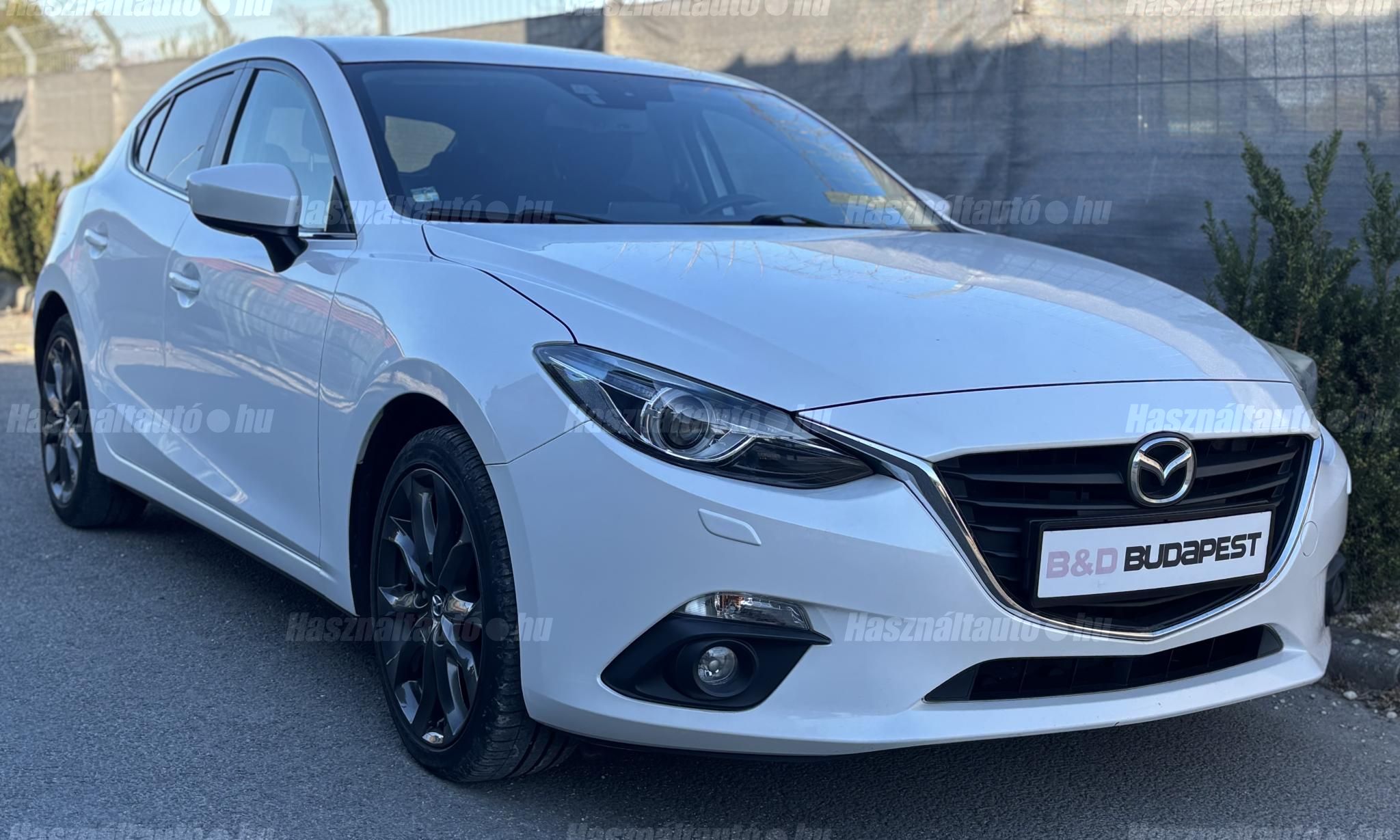 MAZDA 3 2016/10 - 1