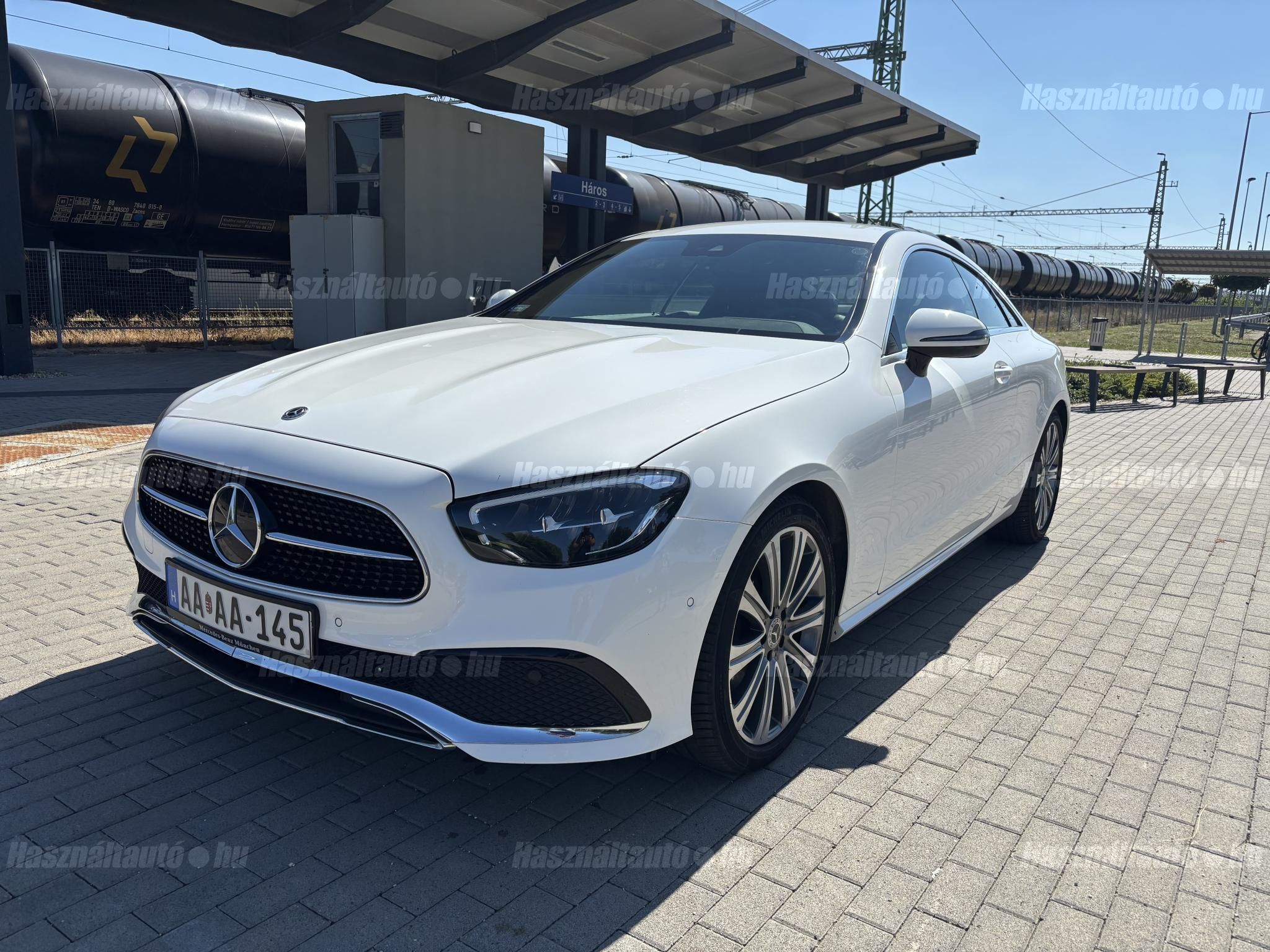 MERCEDES-BENZ E 200 2021/6 - 1