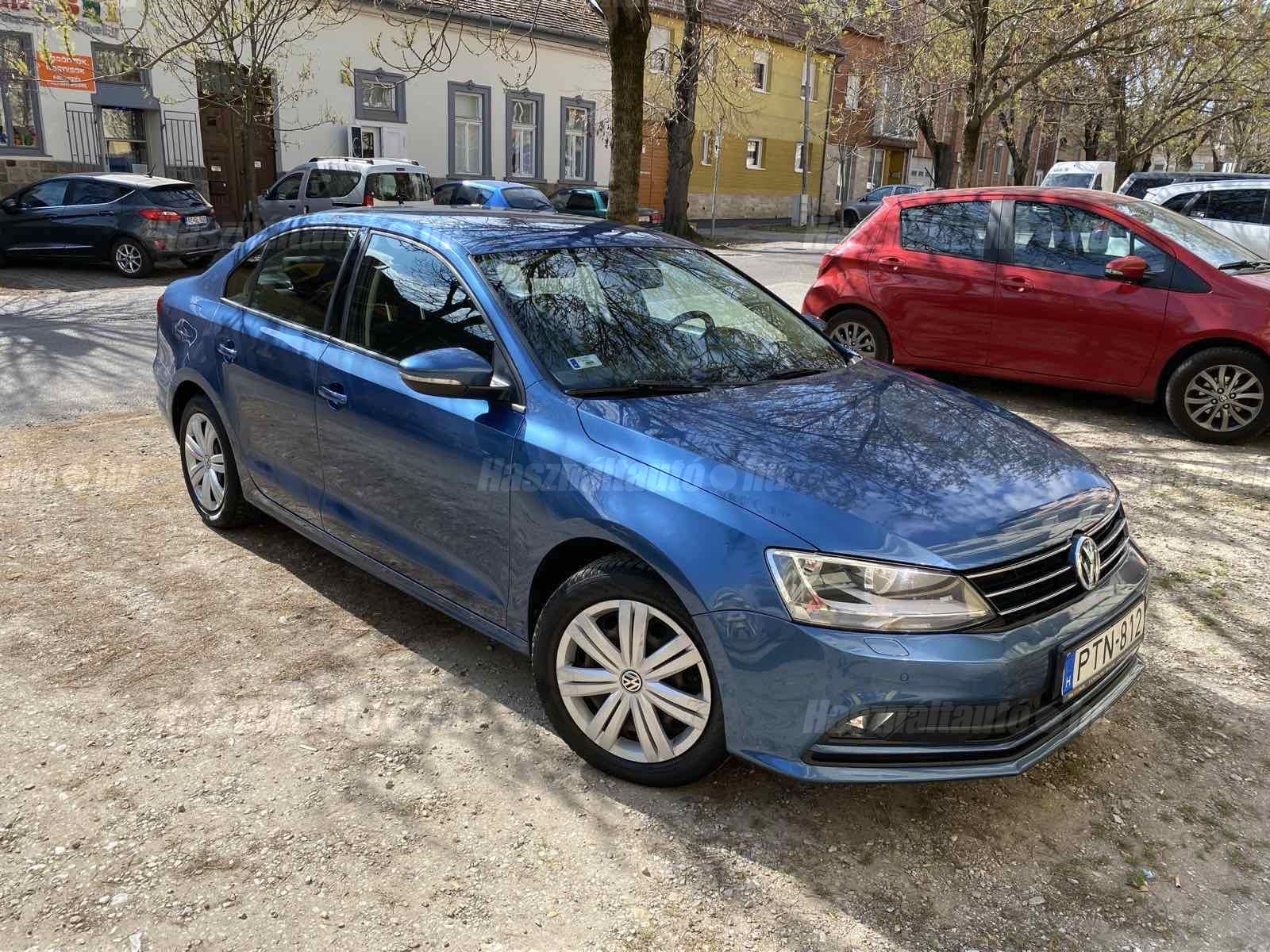 VOLKSWAGEN JETTA 2017 - 1